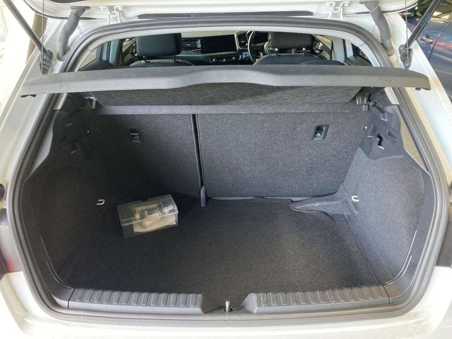 Audi A1 25 TFSI - фото 8