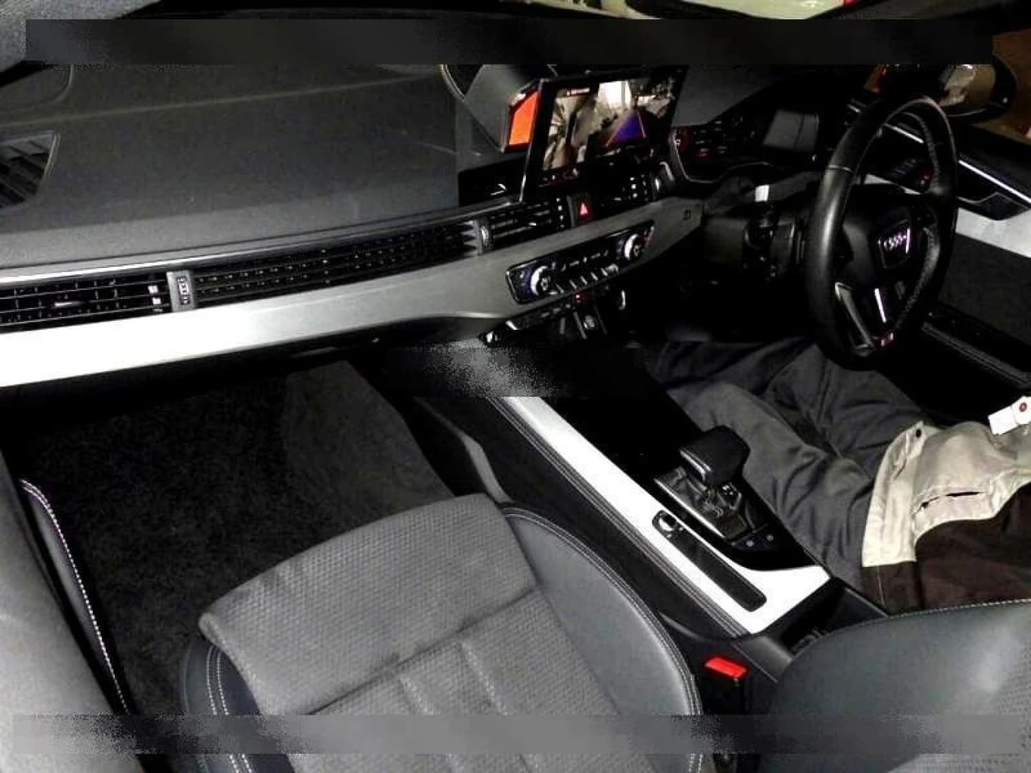 Audi A4 35TFSI S Line - фото 2