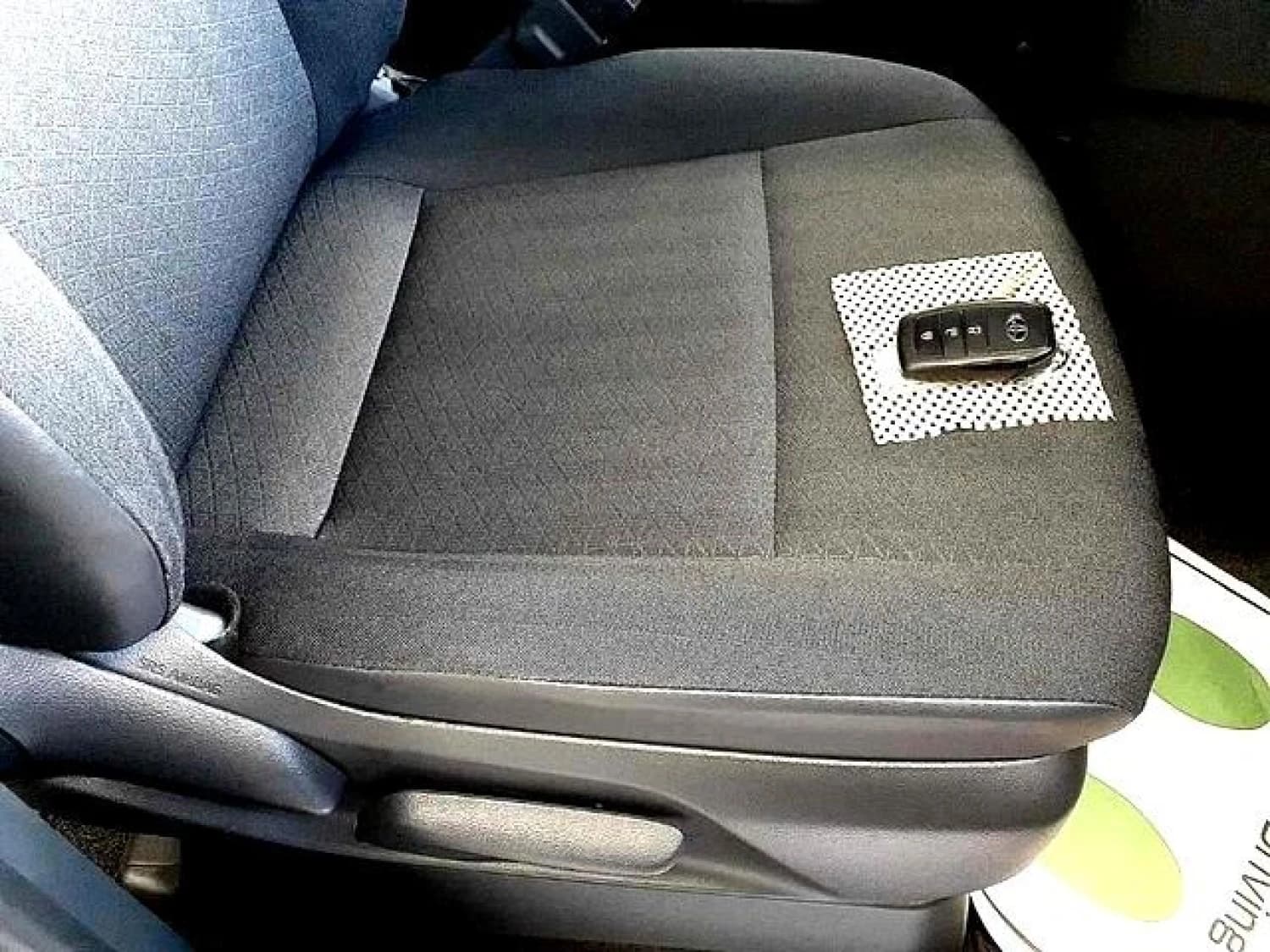 Toyota Voxy S-G - фото 9