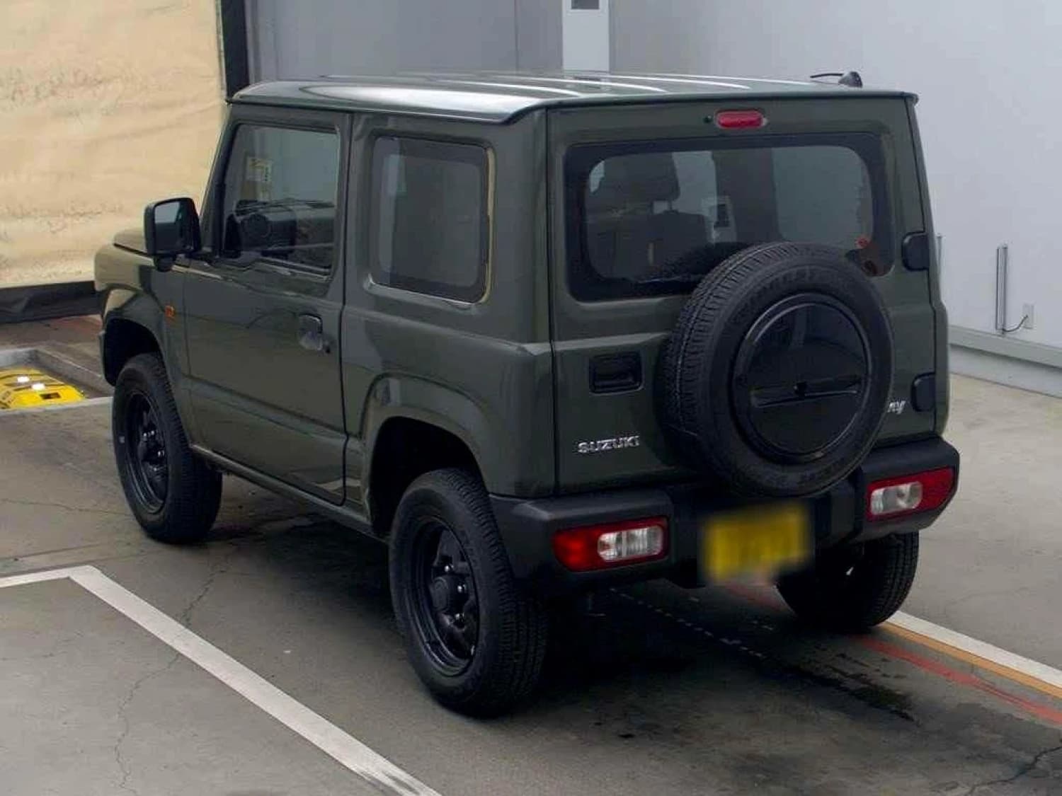 Suzuki Jimny XG - фото 5