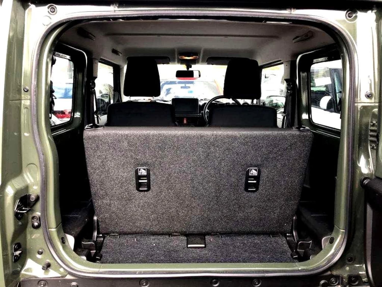 Suzuki Jimny XG - фото 8