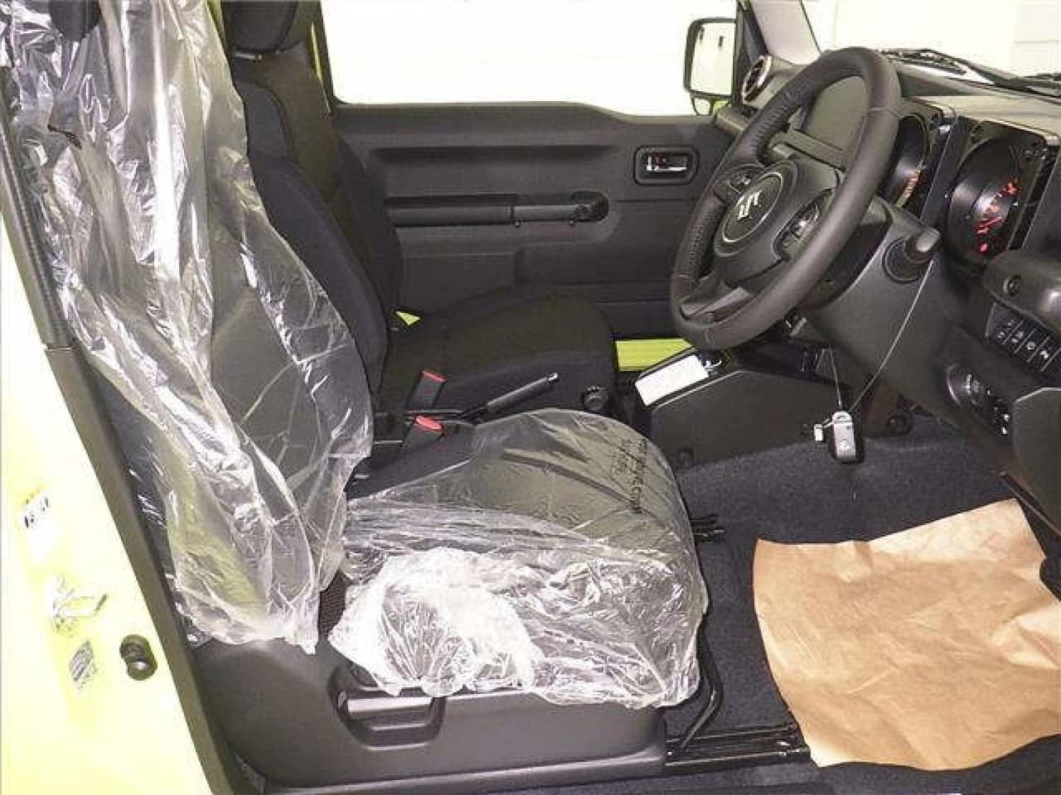 Suzuki Jimny XC - фото 5