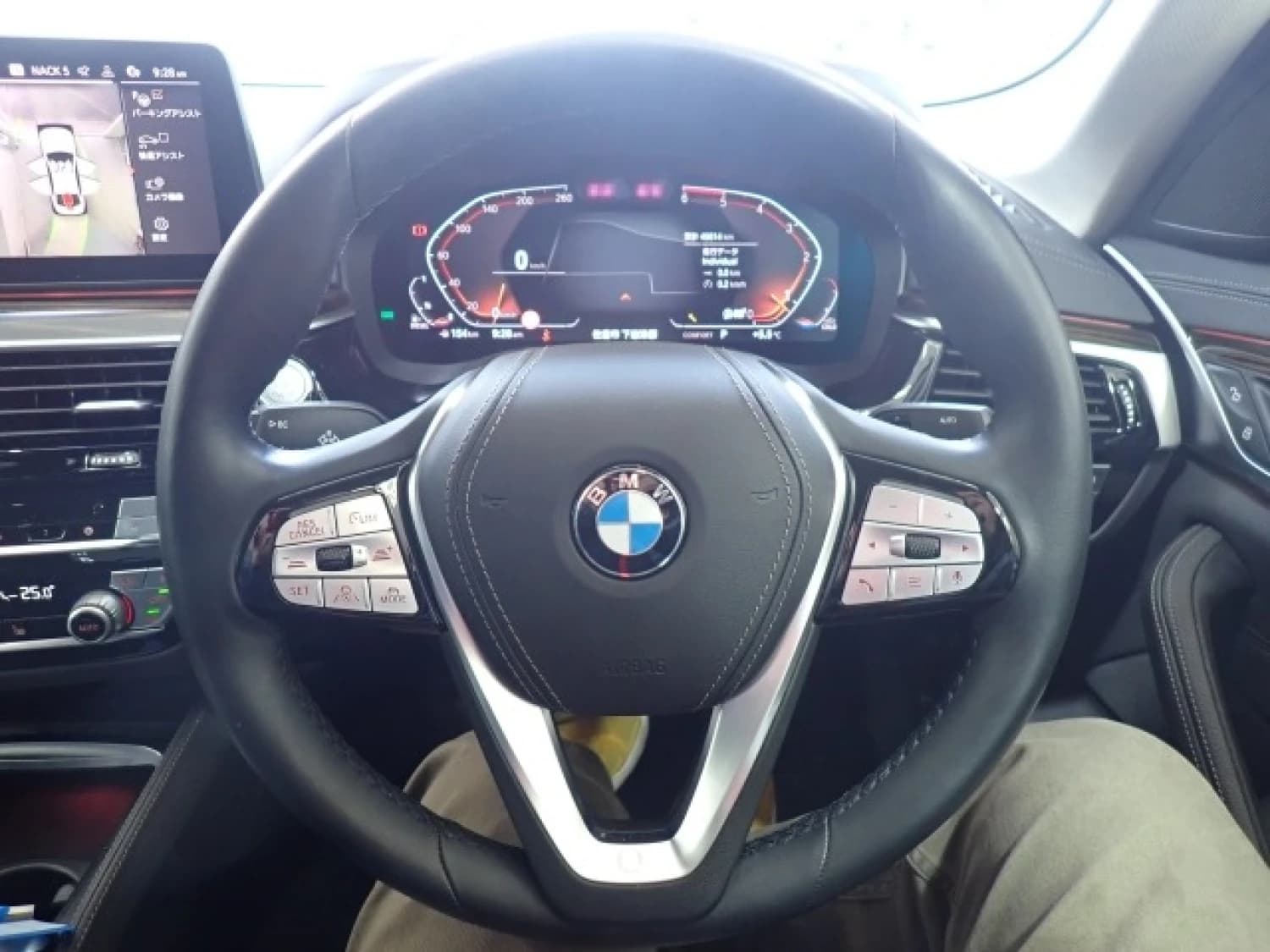 BMW 5 series - фото 10