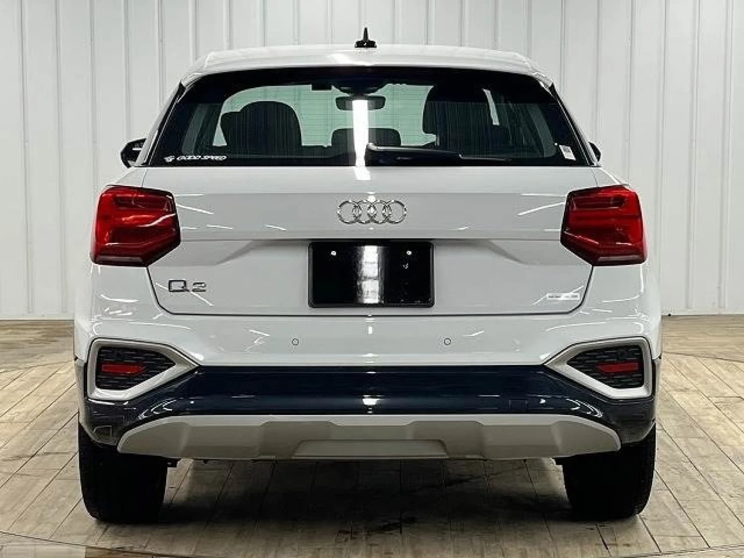 Audi Q2 TDI Advanced Turbo - фото 9