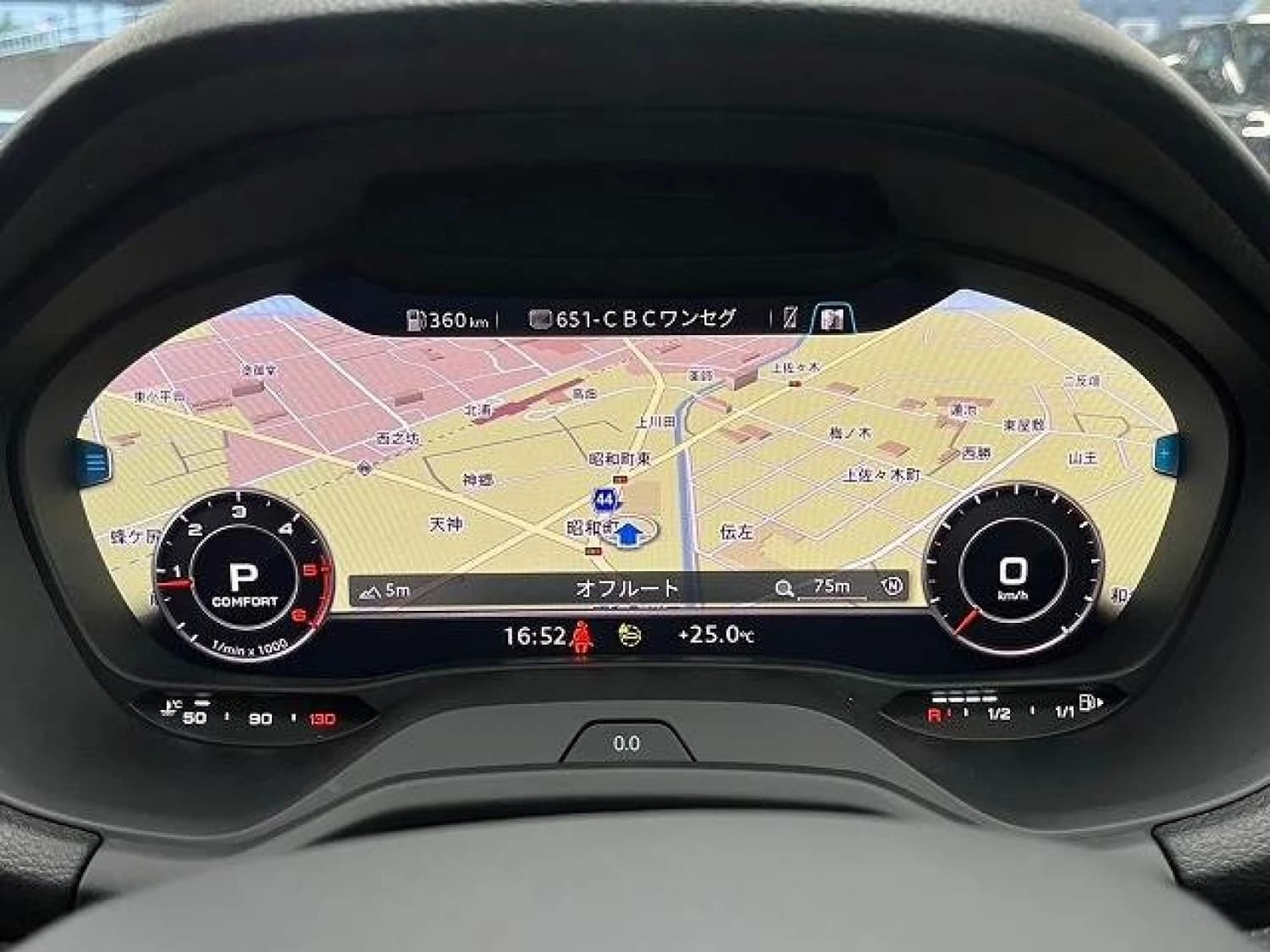 Audi Q2 TDI Advanced Turbo - фото 14