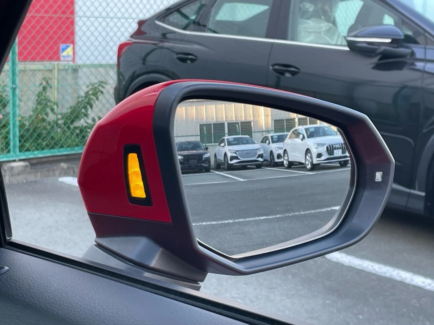 Audi Q2 TDI Sport Turbo - фото 32