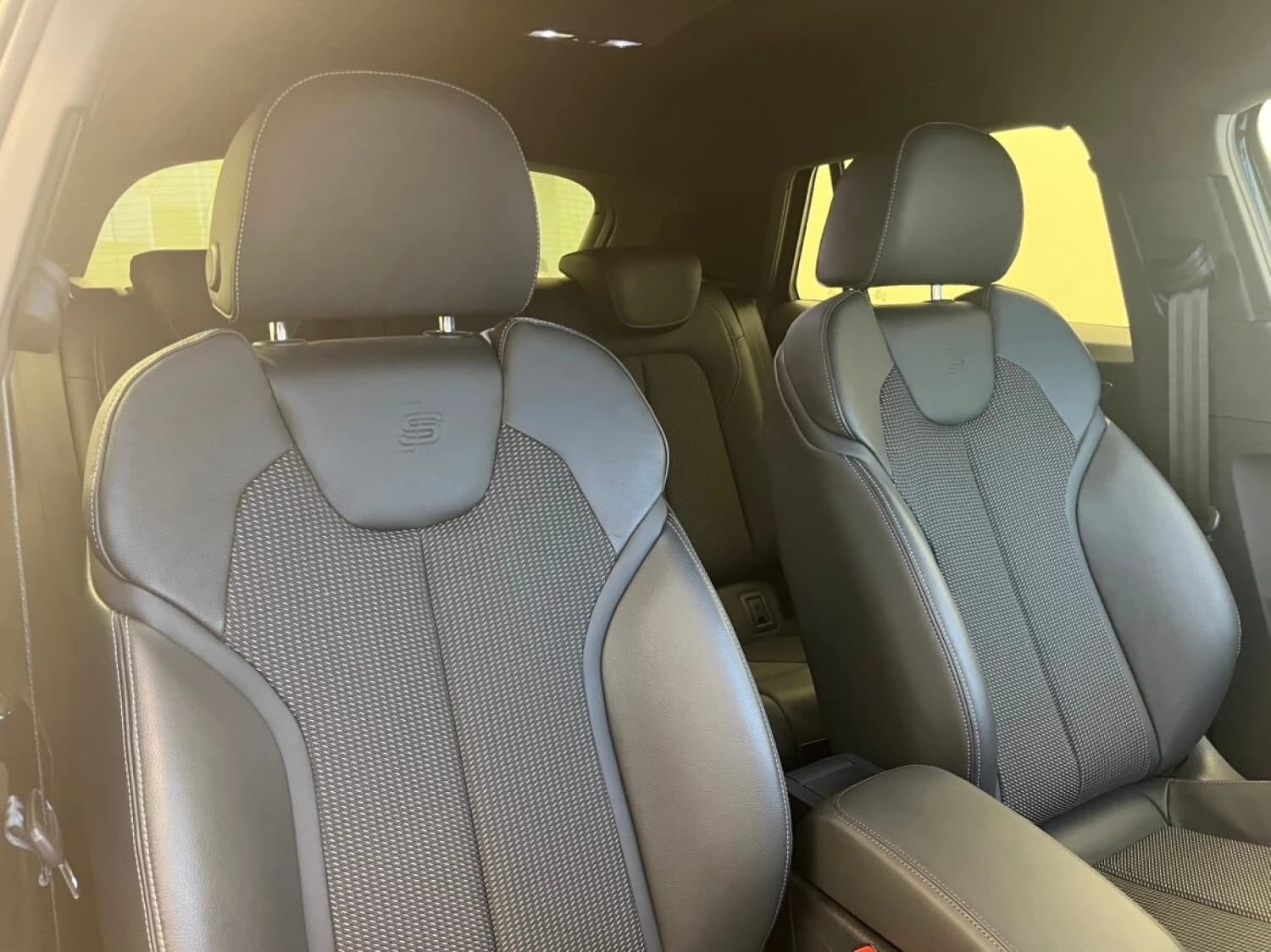 Audi Q2 35 TFSI S line - фото 3