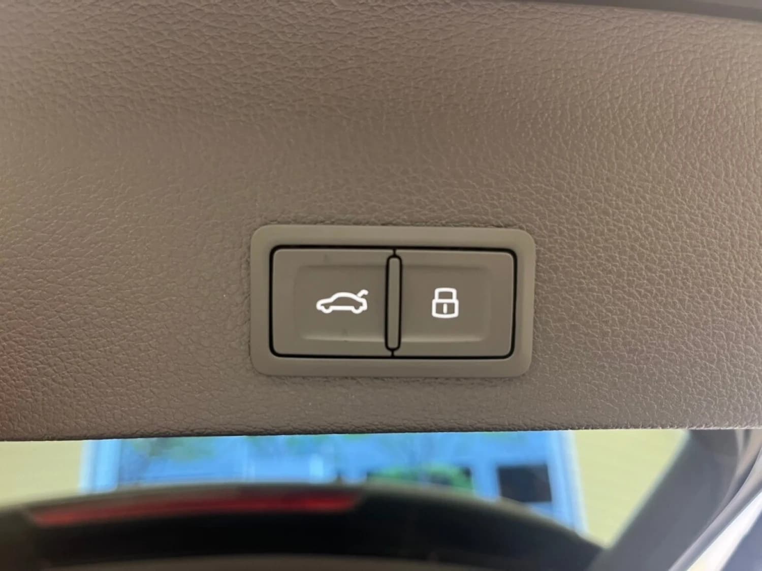 Audi Q2 35 TFSI S line - фото 20