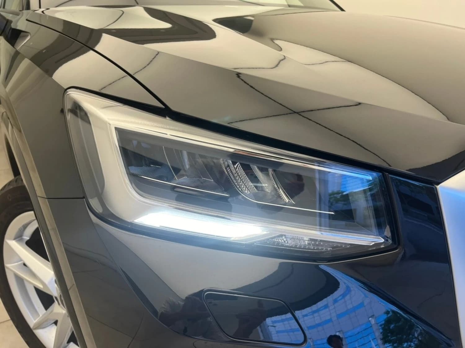 Audi Q2 35 TFSI S line - фото 23