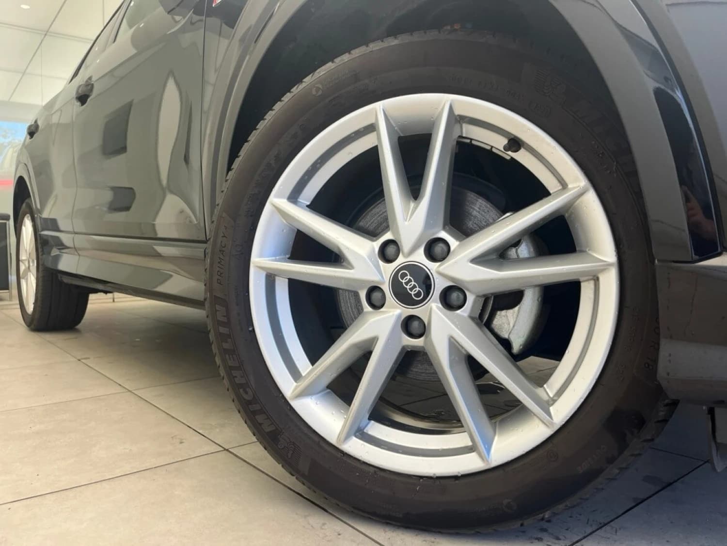 Audi Q2 35 TFSI S line - фото 27