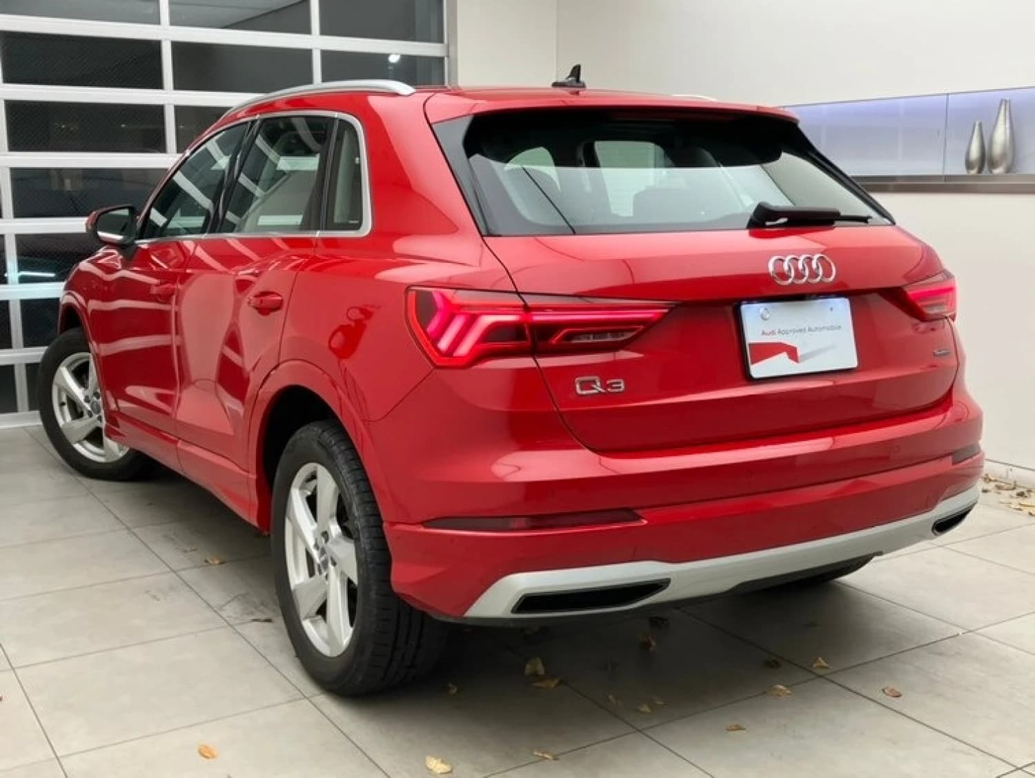 Audi Q3 35 TDI Quattro Advanced - фото 8