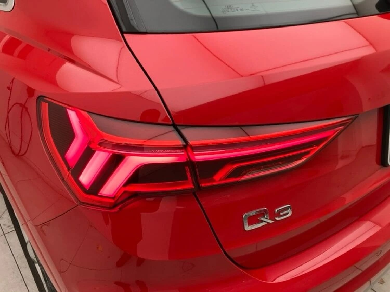 Audi Q3 35 TDI Quattro Advanced - фото 26