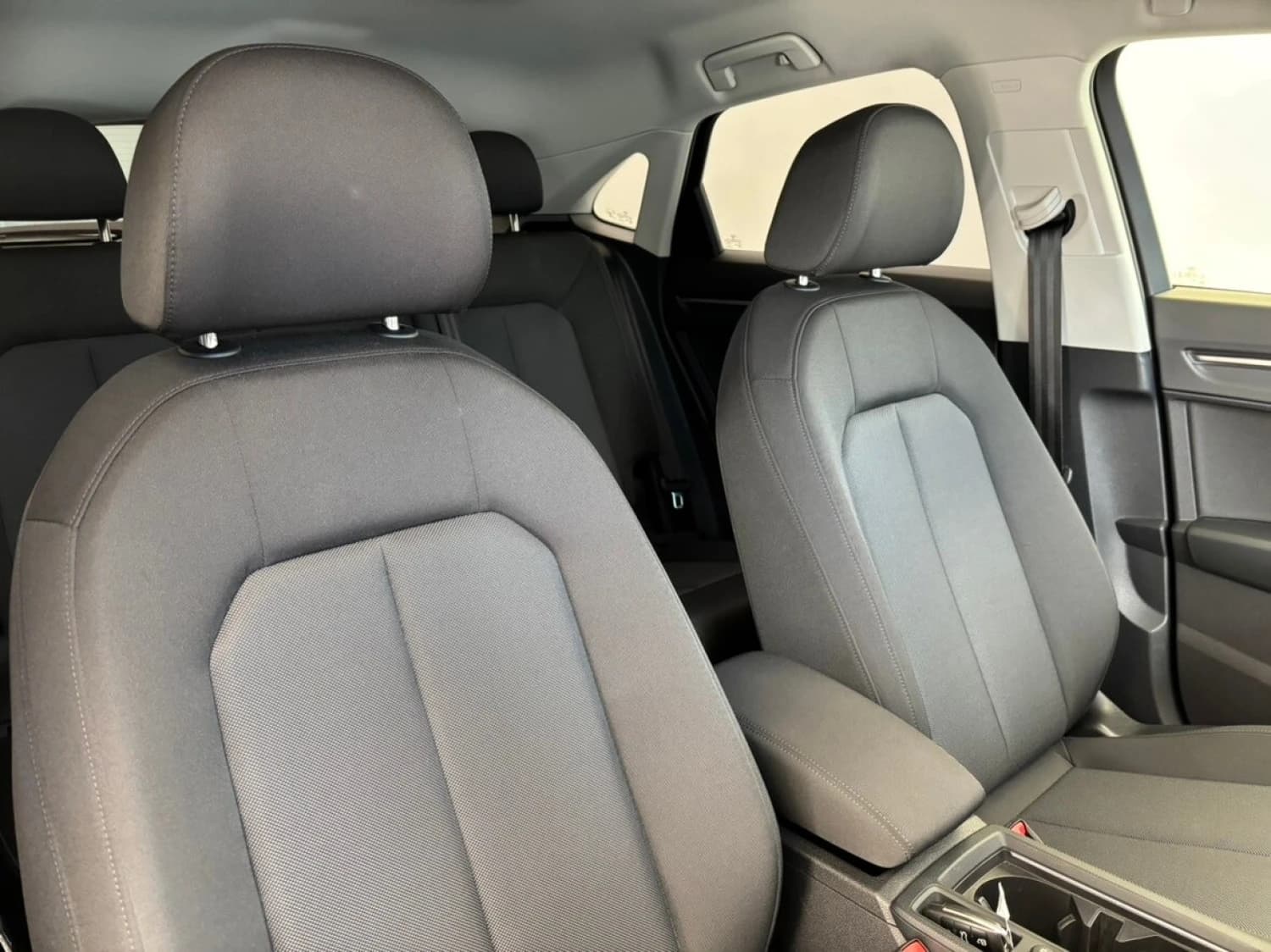 Audi Q3 Sportback 35 TFSI - фото 3