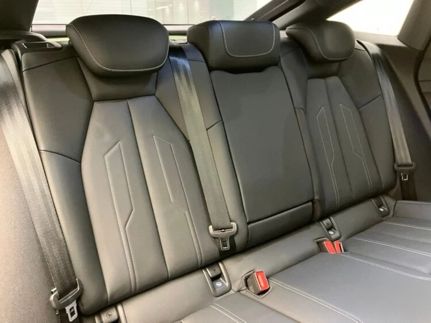 Audi Q4 Sportback e-tron 40 Advanced - фото 4