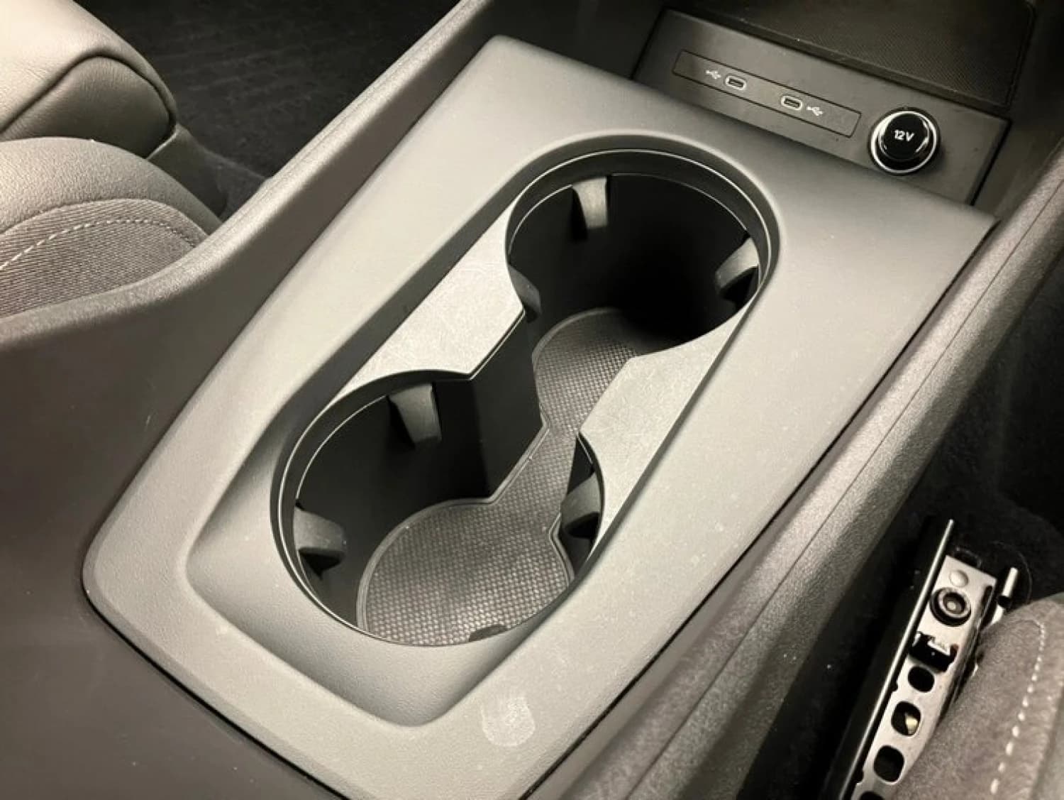 Audi Q4 Sportback e-tron 40 Advanced - фото 18