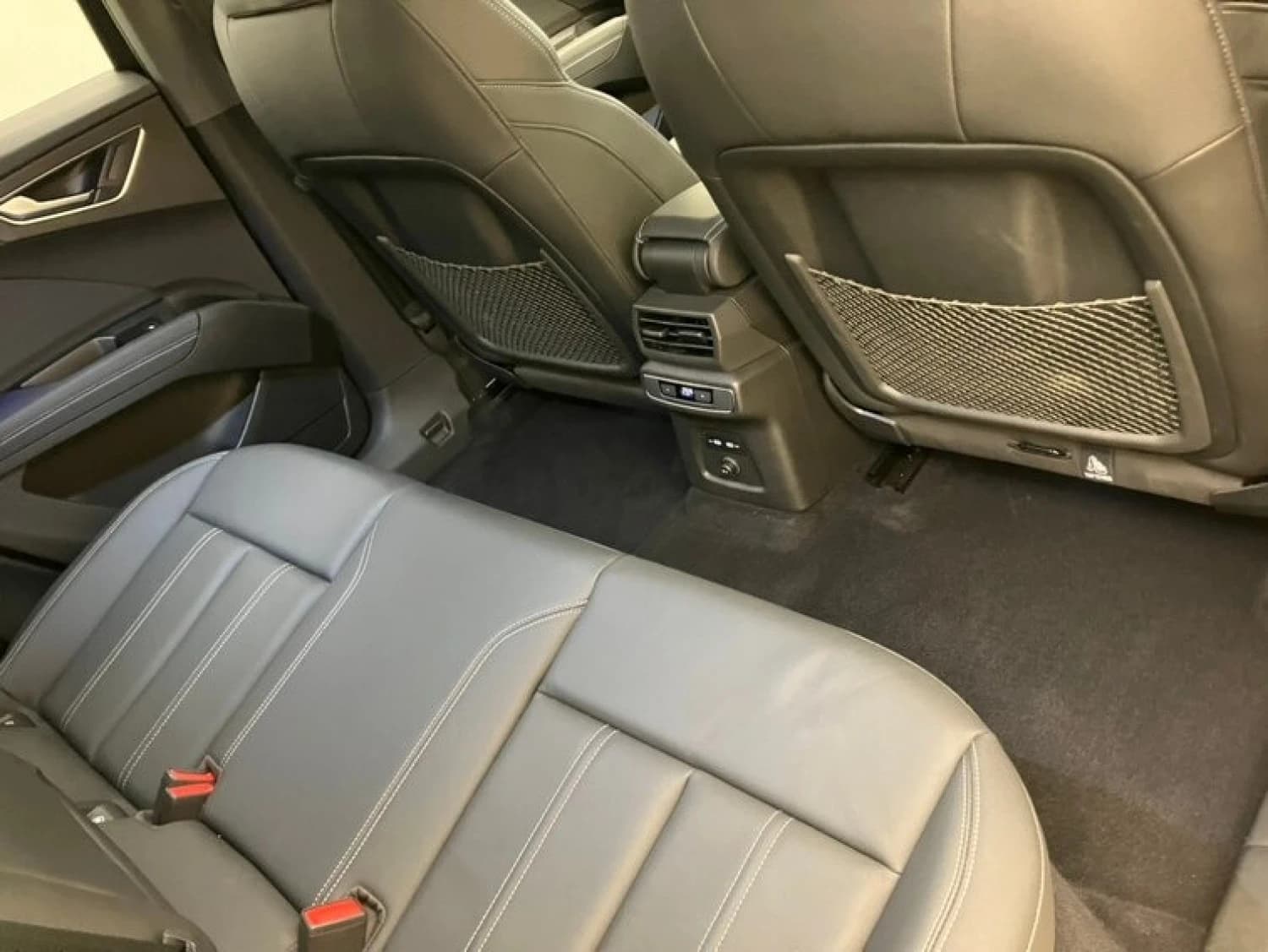 Audi Q4 Sportback e-tron 40 Advanced - фото 20