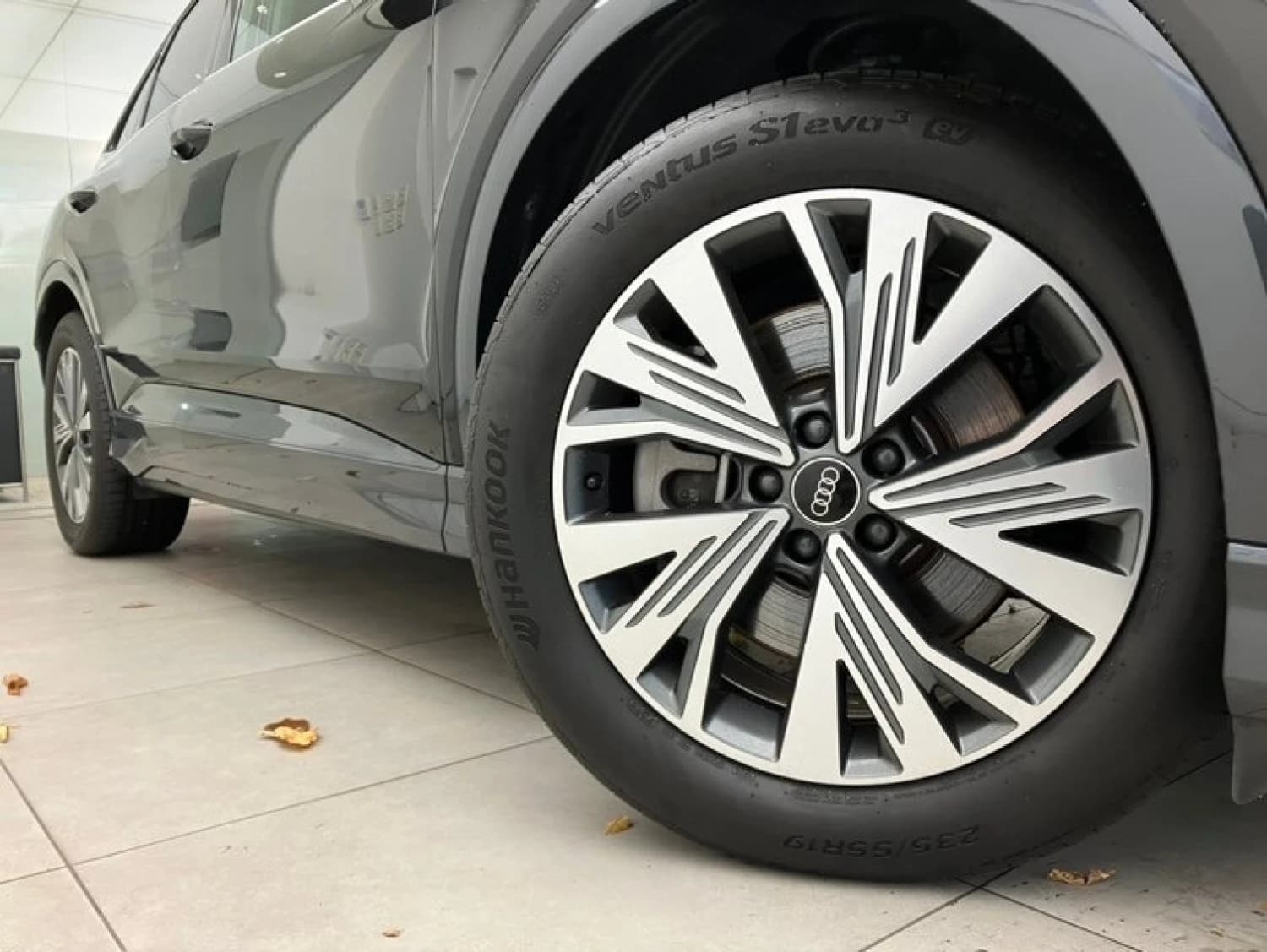 Audi Q4 Sportback e-tron 40 Advanced - фото 30