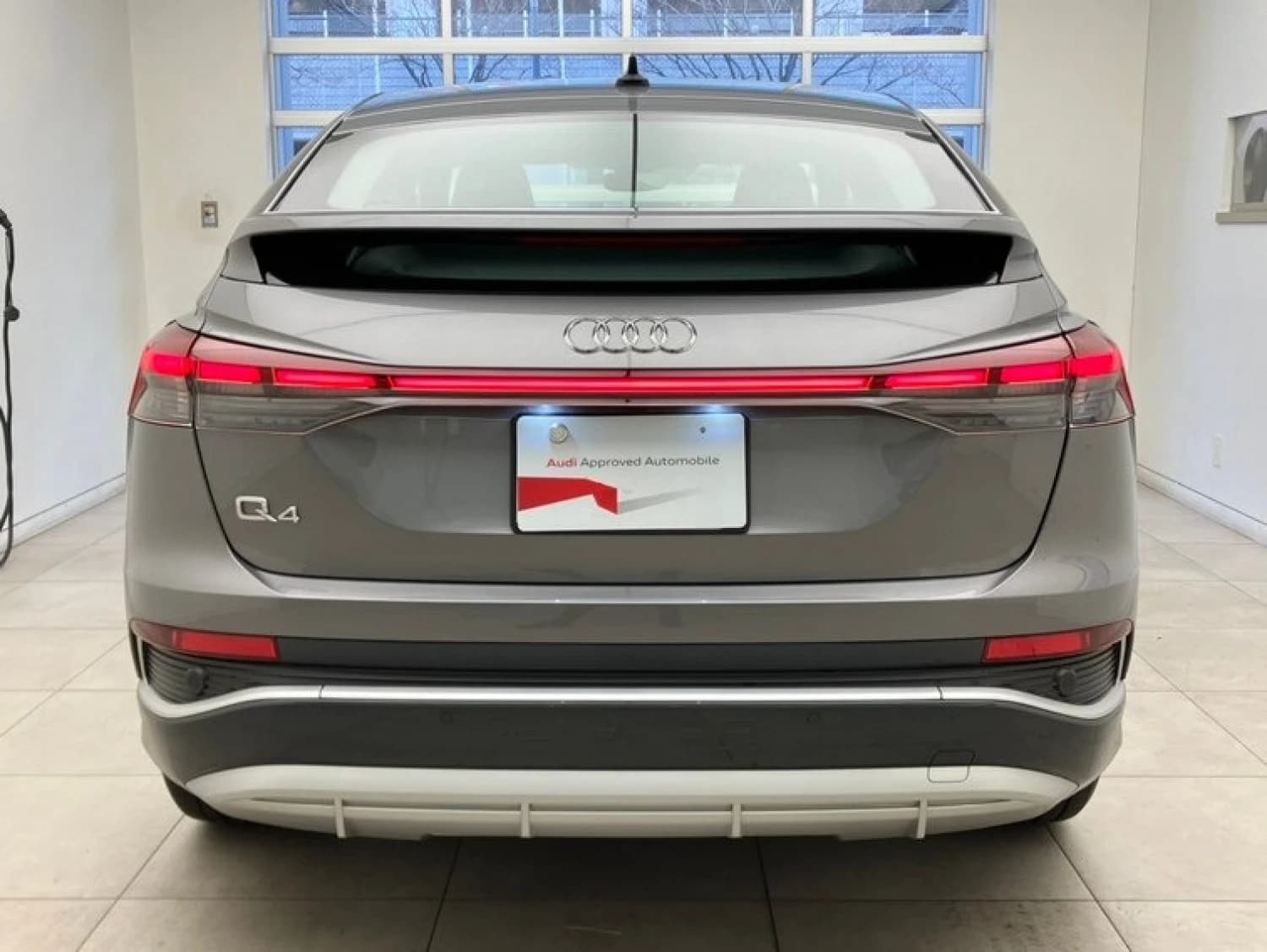 Audi Q4 Sportback e-tron 40 S line - фото 7