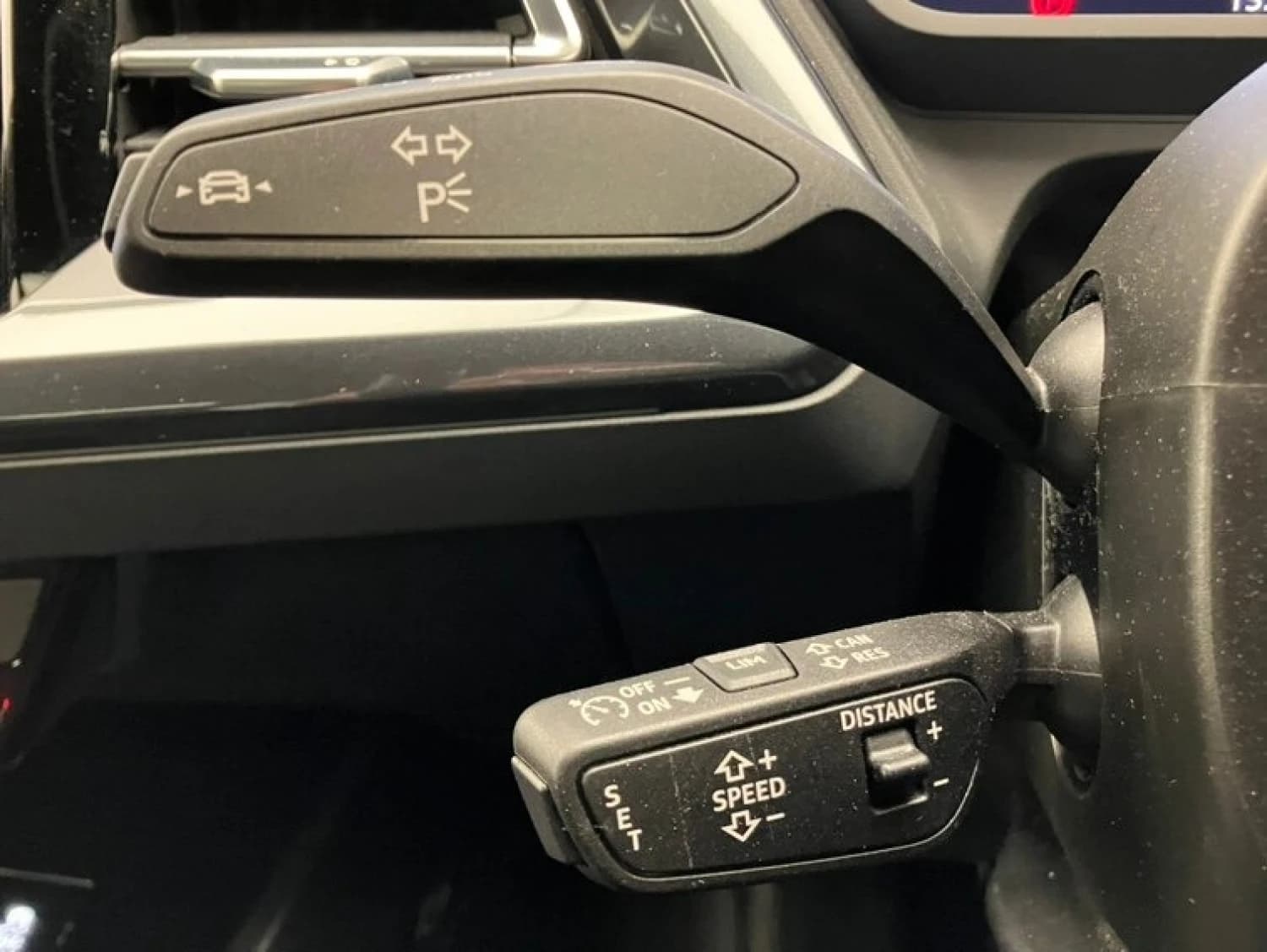 Audi Q4 Sportback e-tron 40 S line - фото 12