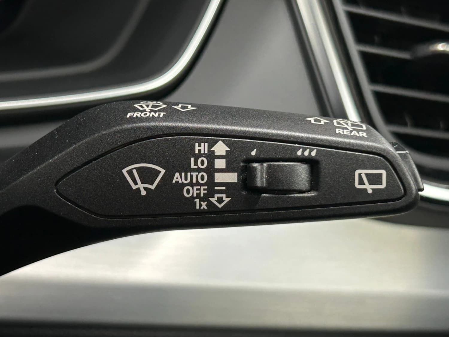 Audi Q5 Sportback 40 TDI quattro S line - фото 16