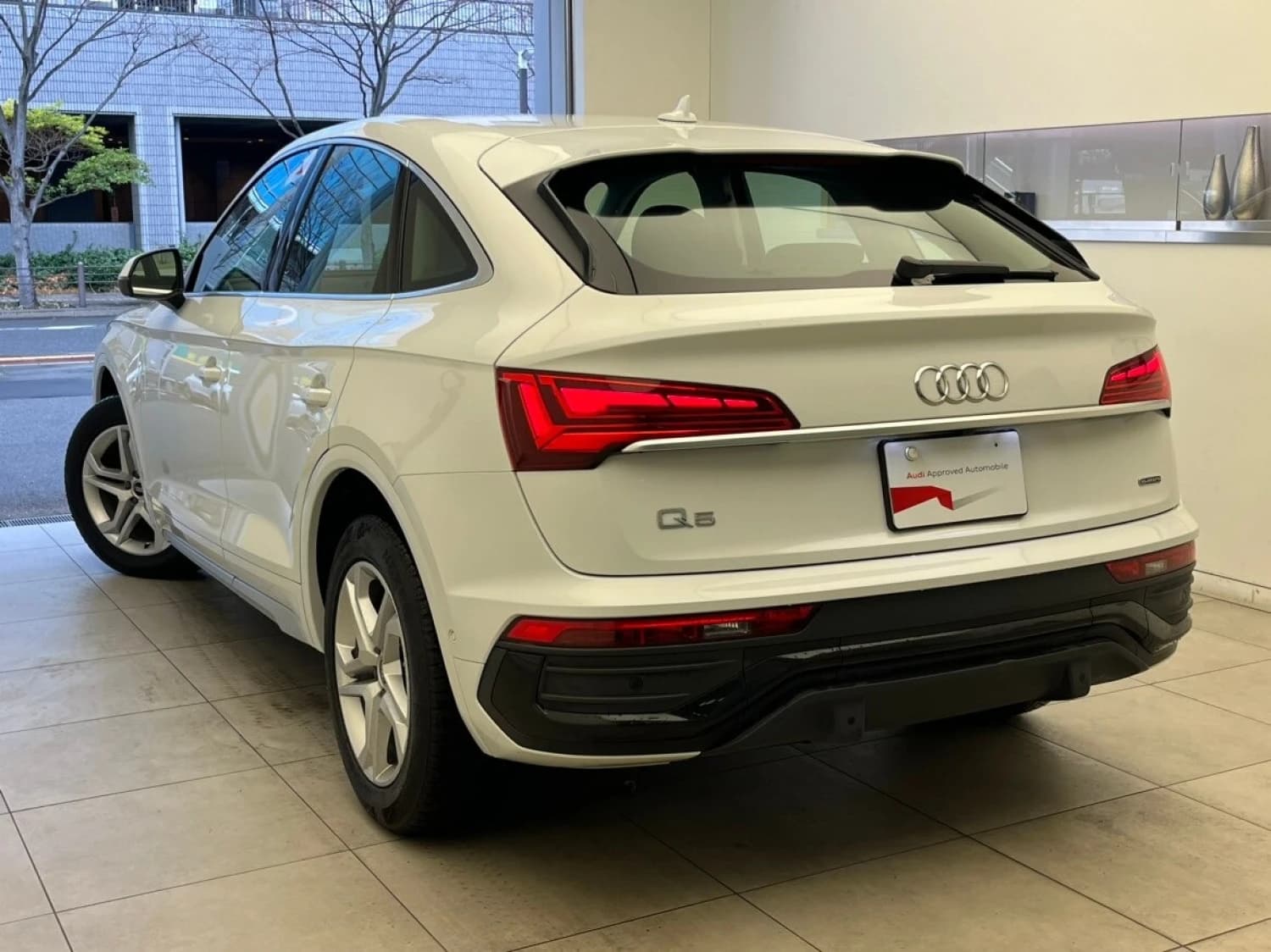 Audi Q5 Sportback 40 TDI Quattro Advanced - фото 6