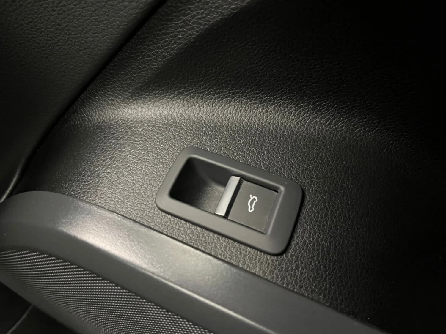 Audi Q5 Sportback 40 TDI Quattro Advanced - фото 20