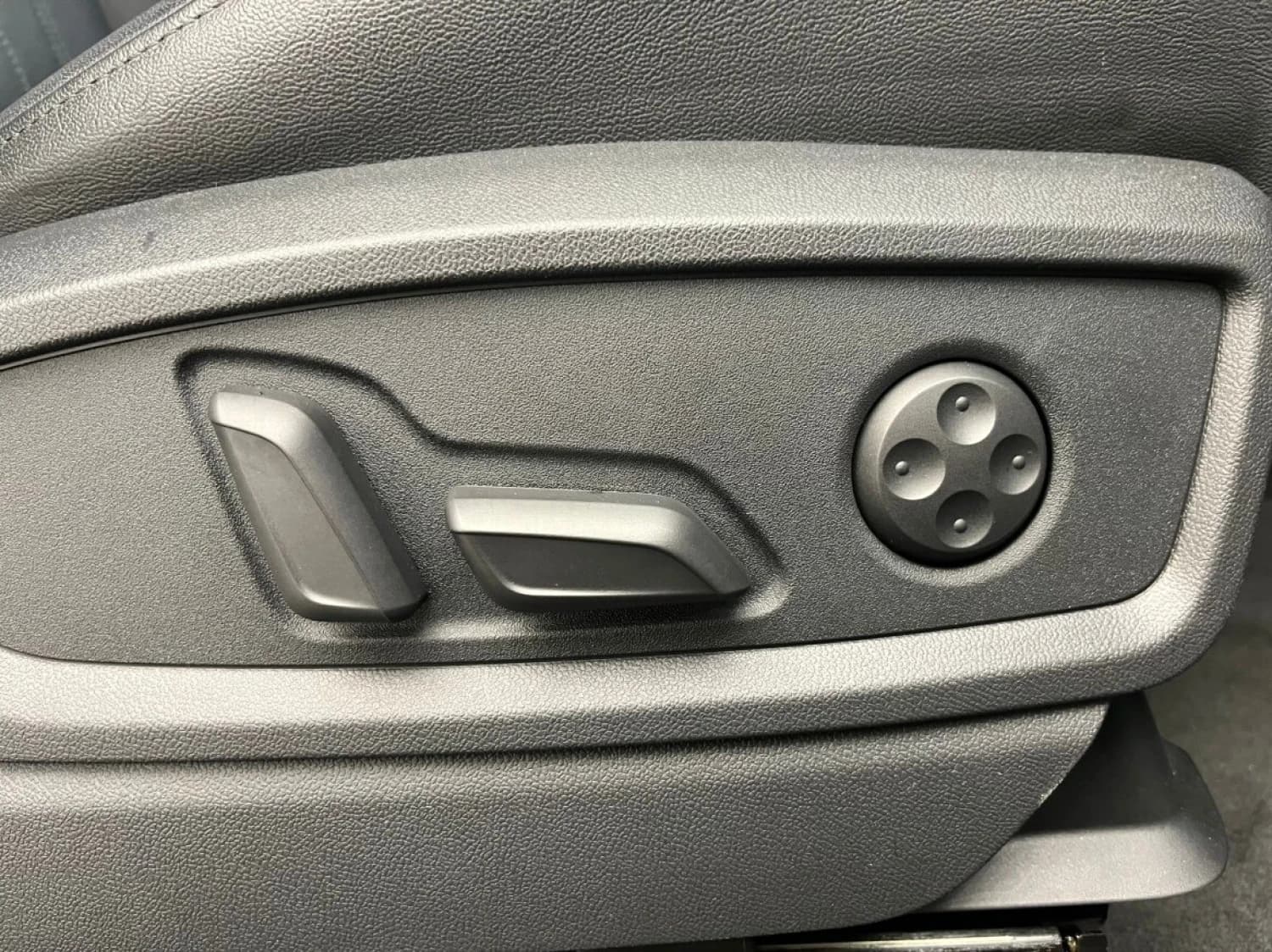 Audi Q5 Sportback 40 TDI Quattro Advanced - фото 22