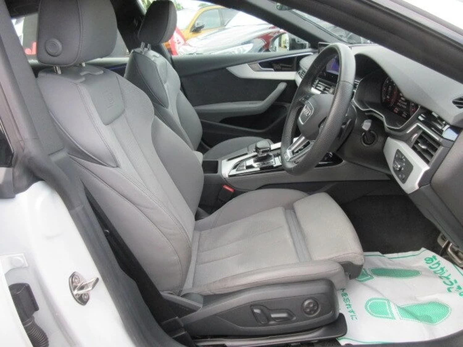 Audi A5 sportback 35 TDI S Line - фото 3