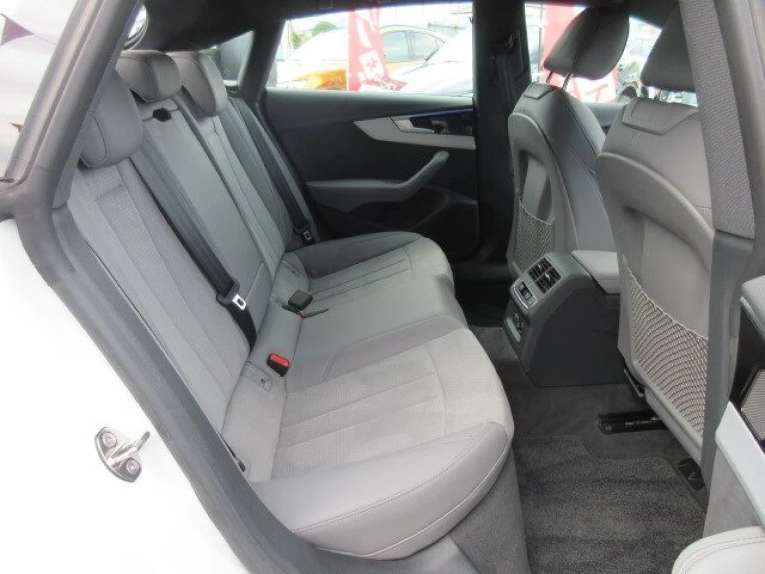 Audi A5 sportback 35 TDI S Line - фото 4