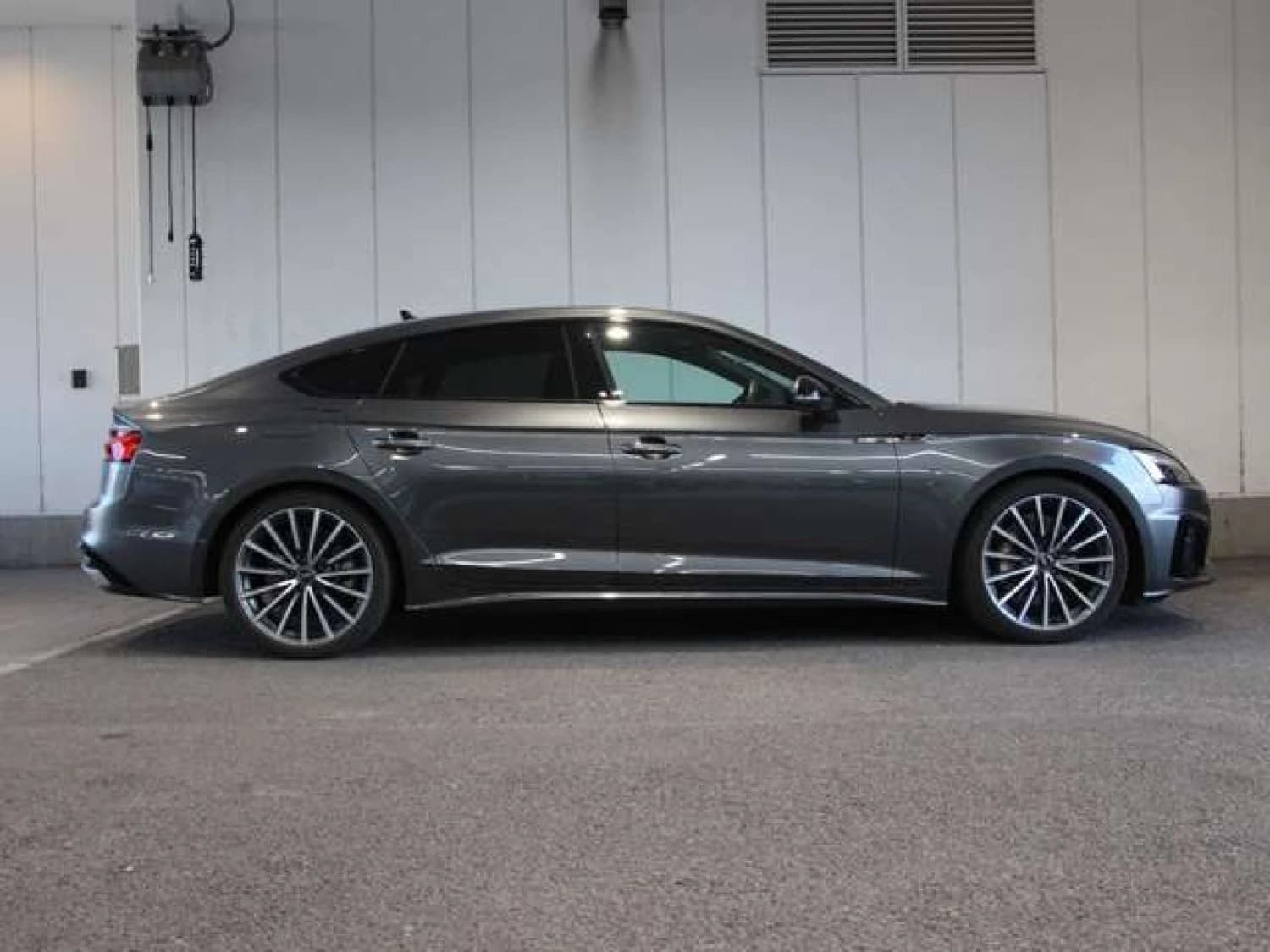 Audi A5 sportback 45 TFSI Quattro S Line - фото 6