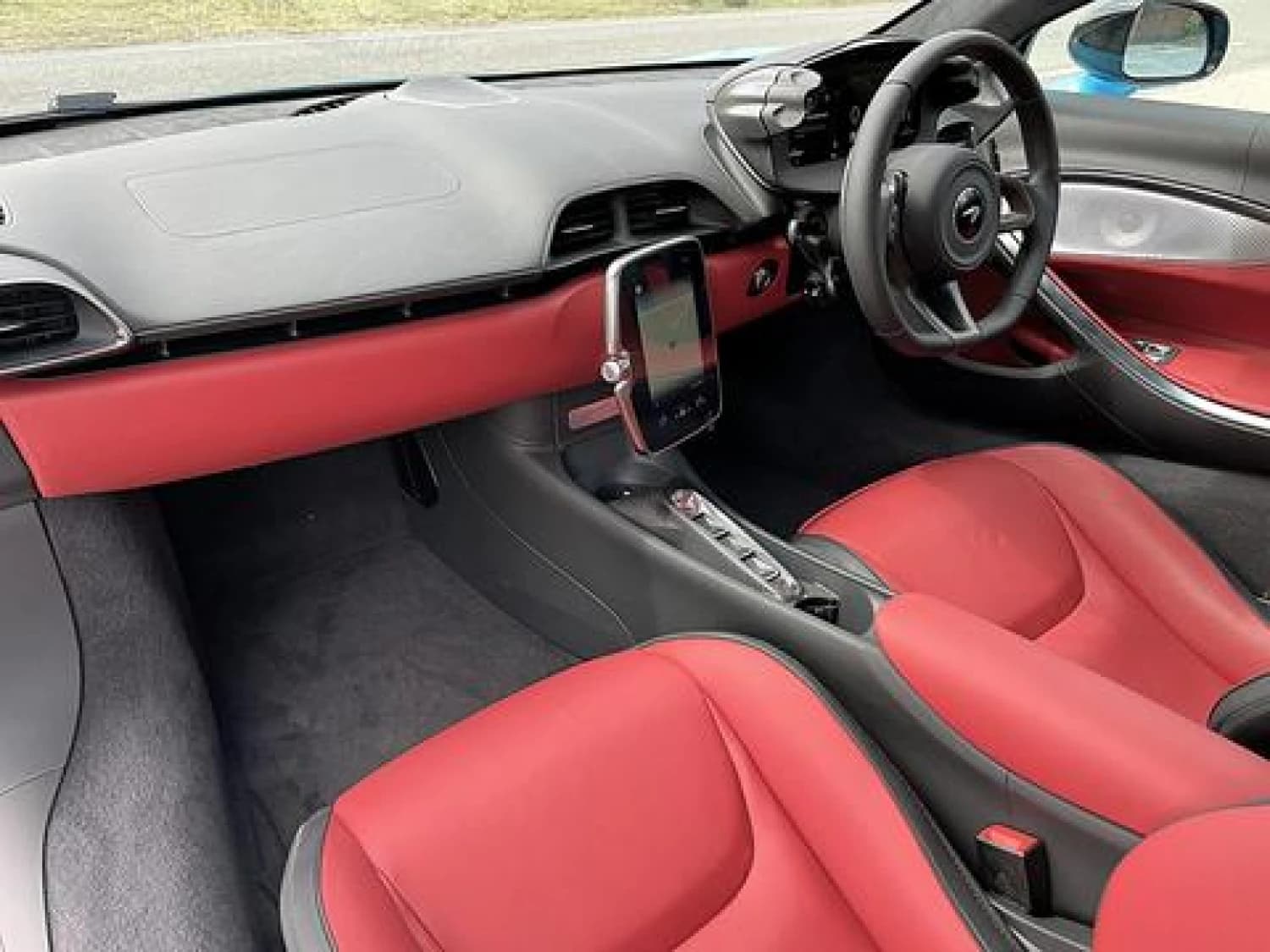 McLaren Artura PHEV 3.0 AMT - фото 3