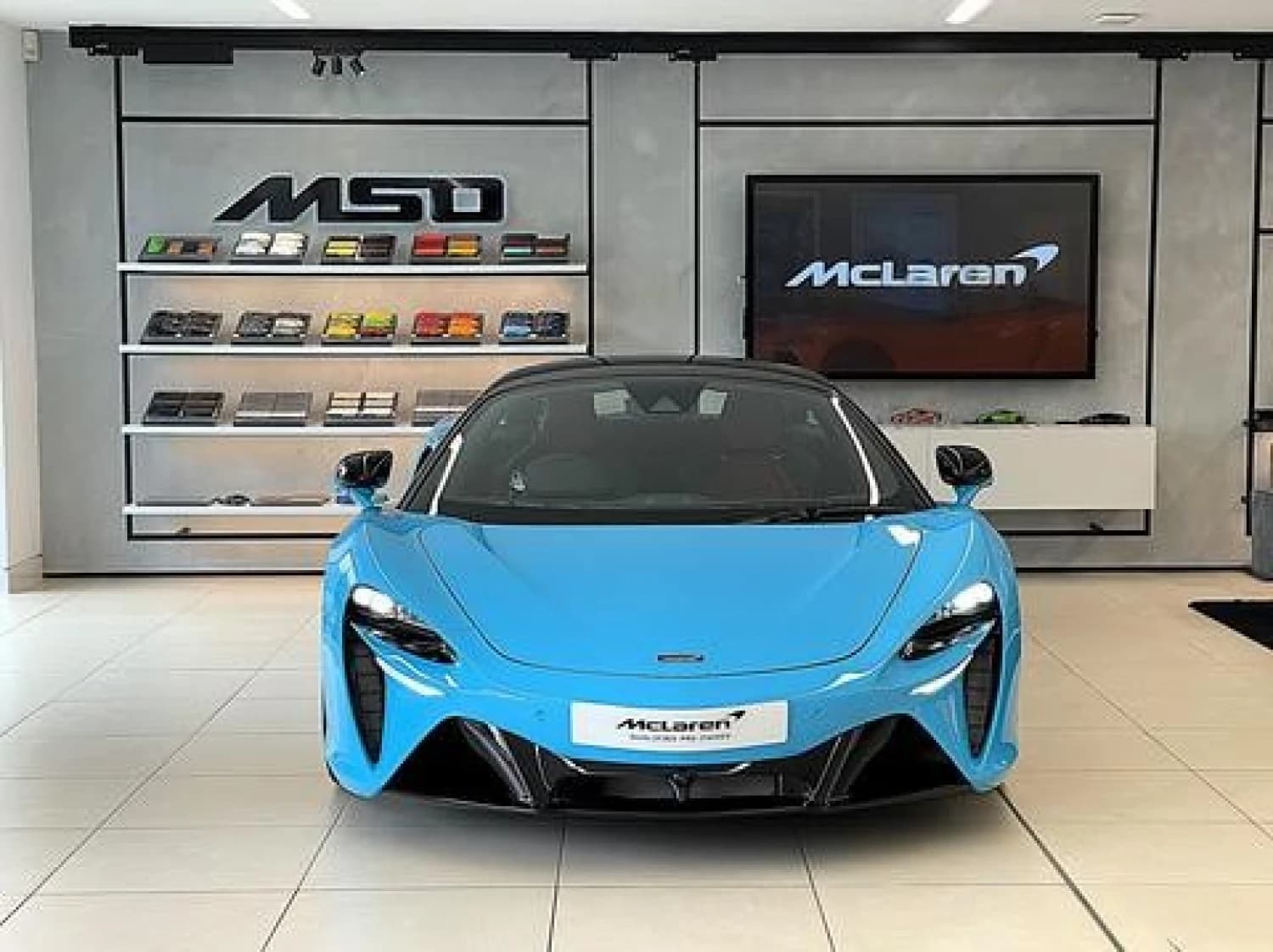 McLaren Artura PHEV 3.0 AMT - фото 5