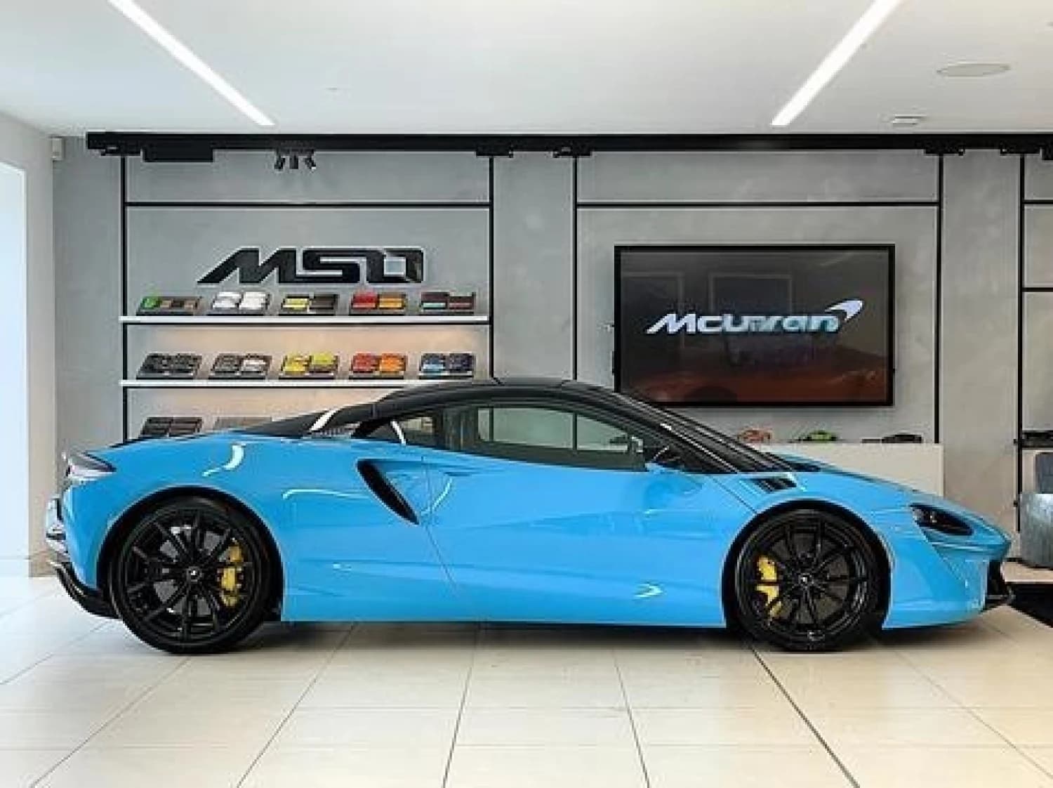 McLaren Artura PHEV 3.0 AMT - фото 12