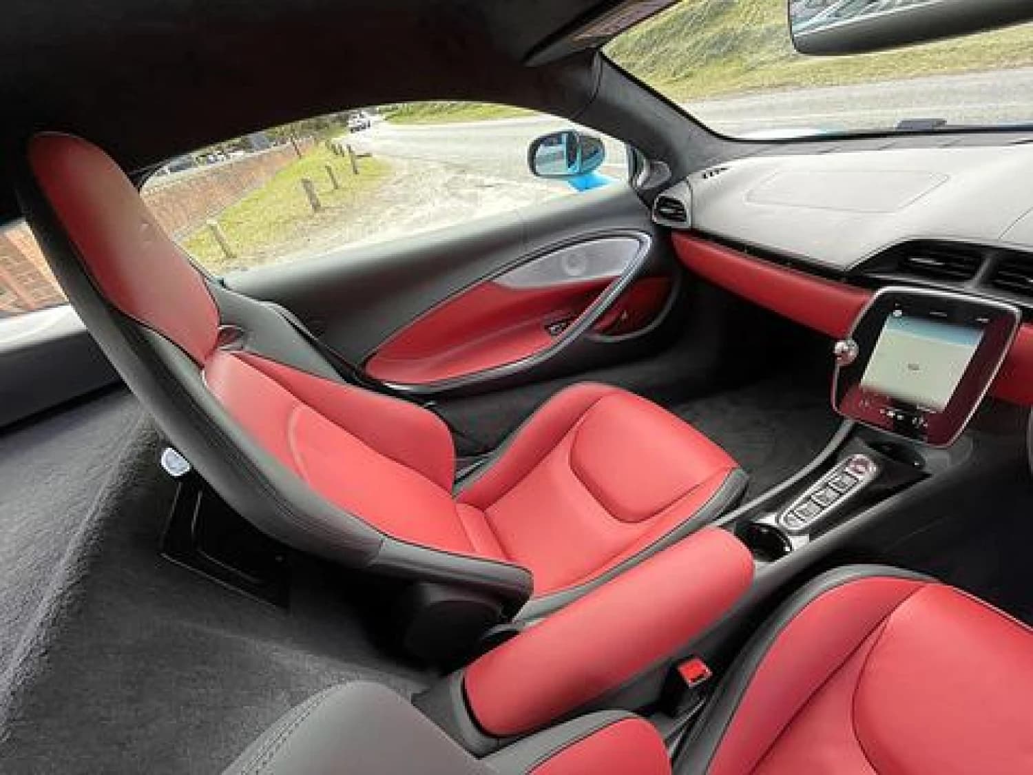 McLaren Artura PHEV 3.0 AMT - фото 16