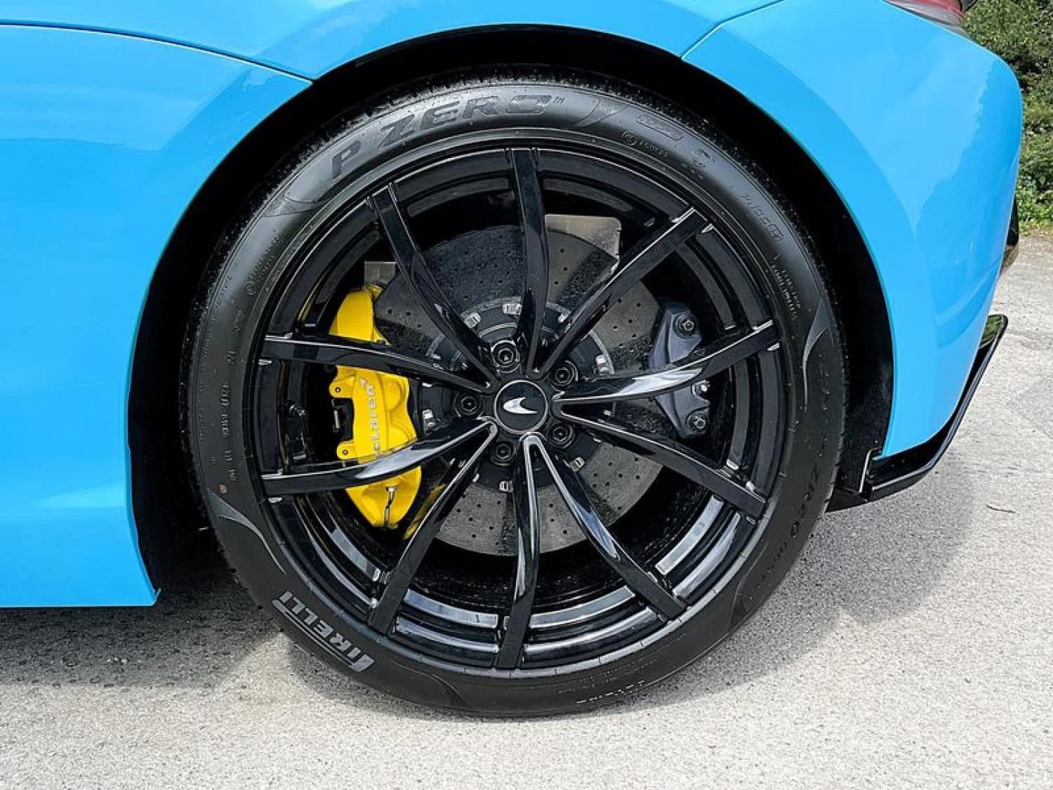 McLaren Artura PHEV 3.0 AMT - фото 37