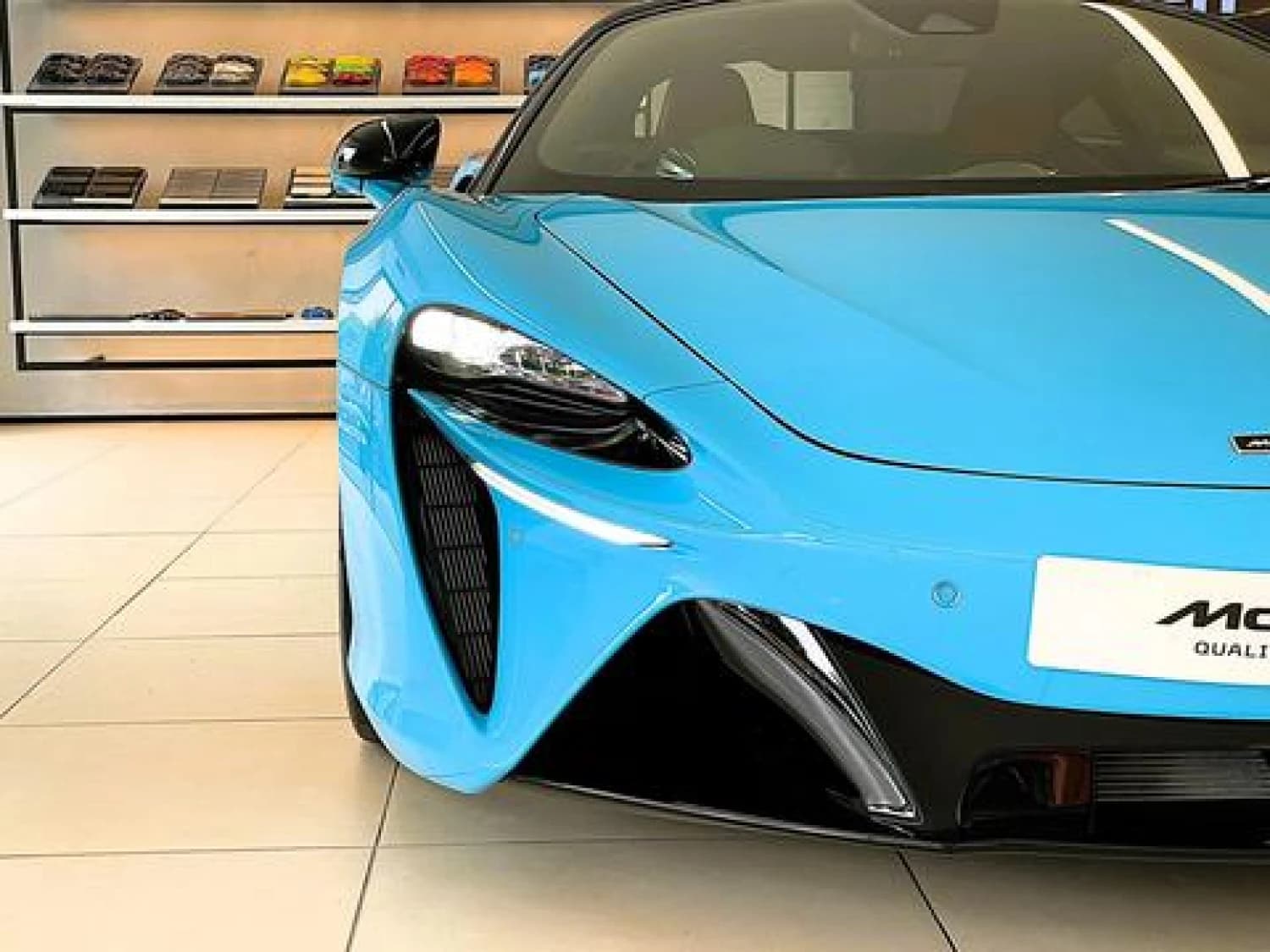 McLaren Artura PHEV 3.0 AMT - фото 40