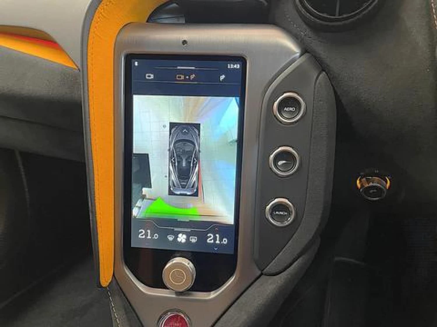 McLaren 750S - фото 14