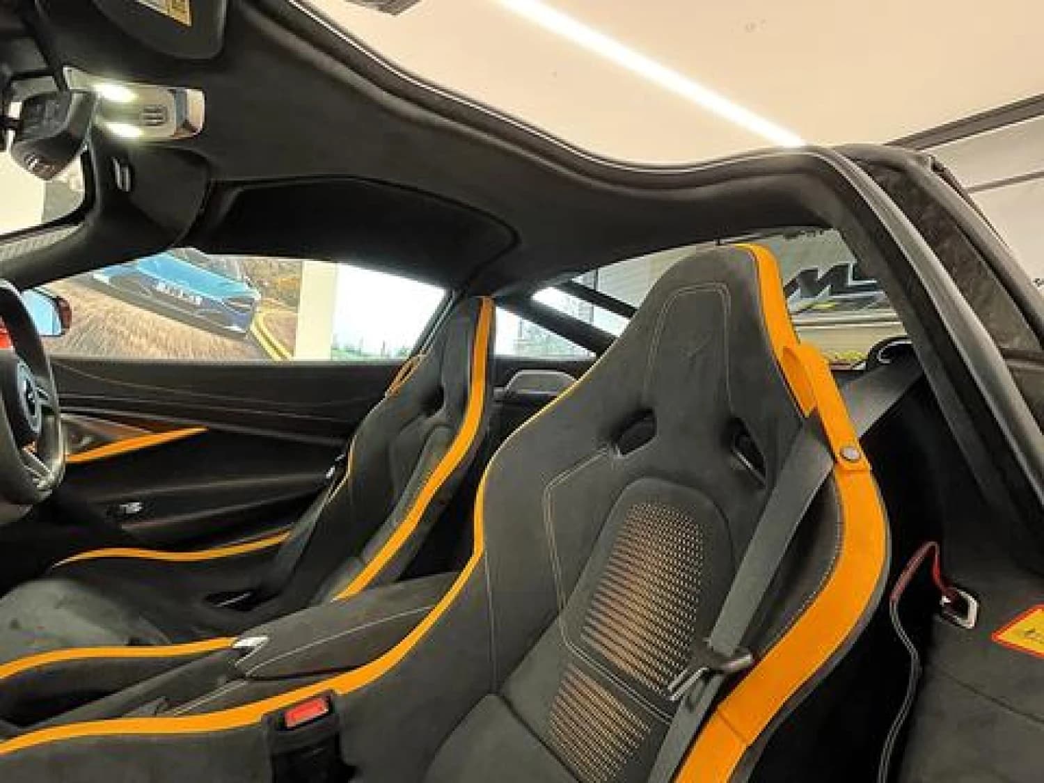 McLaren 750S - фото 20