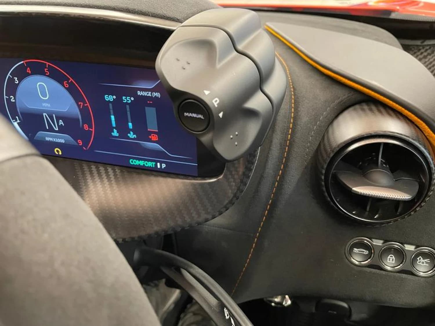 McLaren 750S - фото 28