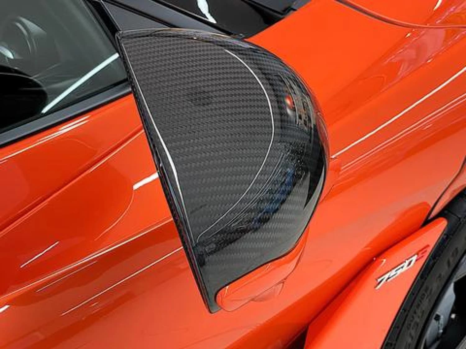 McLaren 750S - фото 34