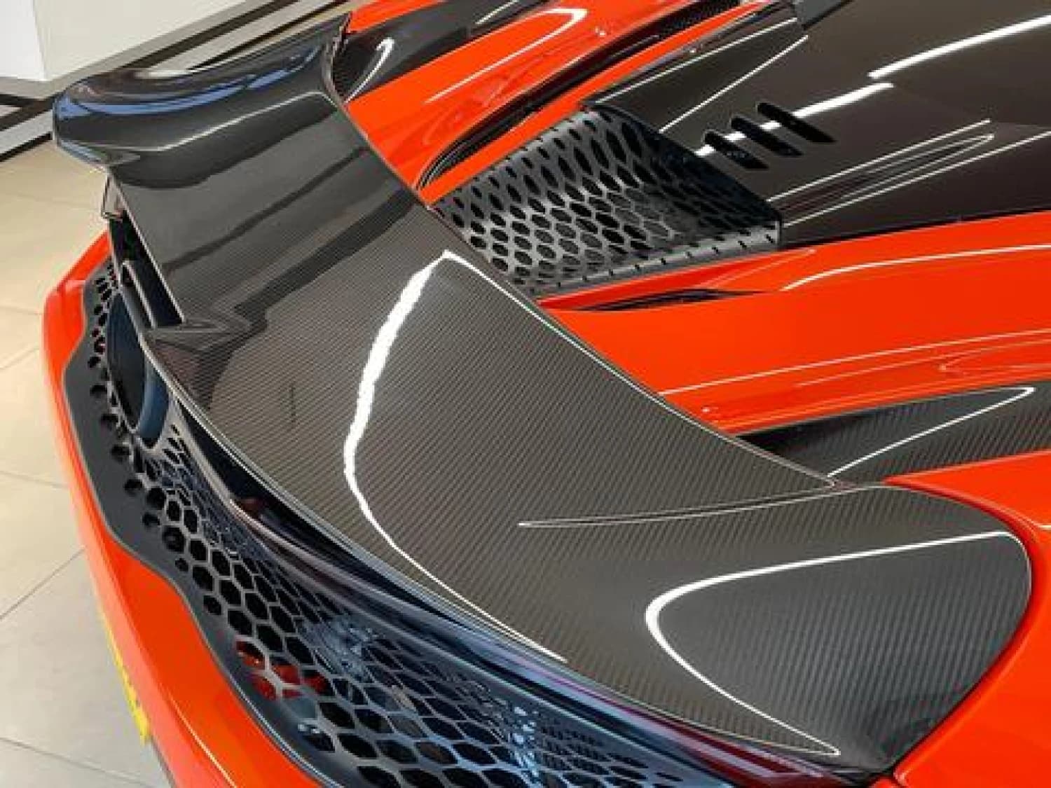 McLaren 750S - фото 38