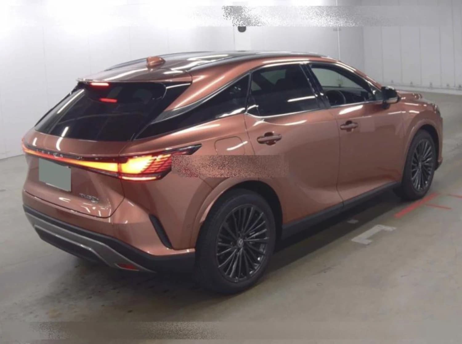 Lexus RX 450h PHEV Version L - фото 5