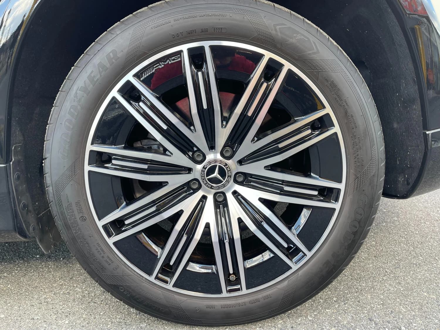 Mercedes EQS SUV 580 4Matic Sports - фото 15