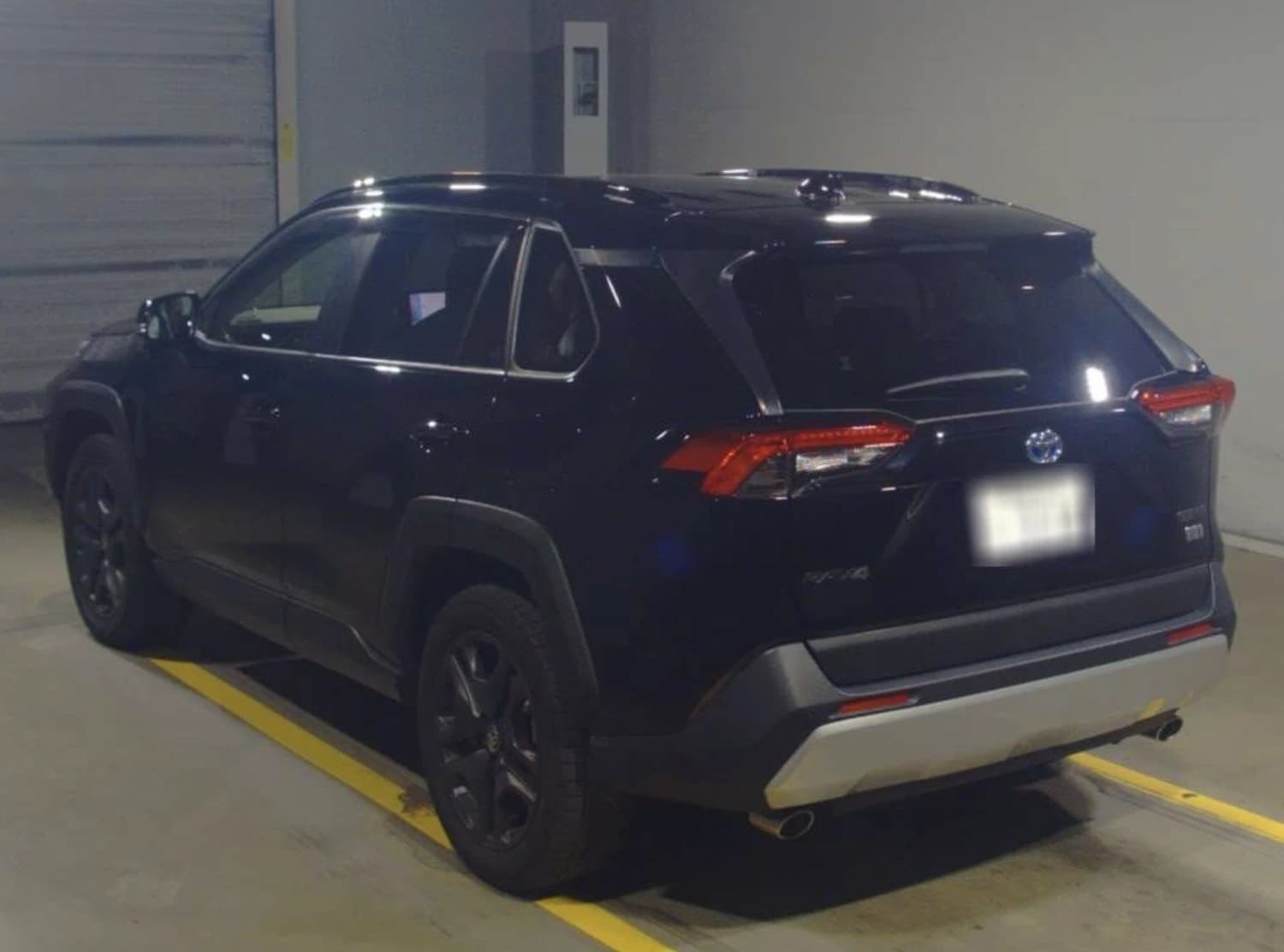 Toyota RAV4 Adventure Off-Road Package II - фото 5