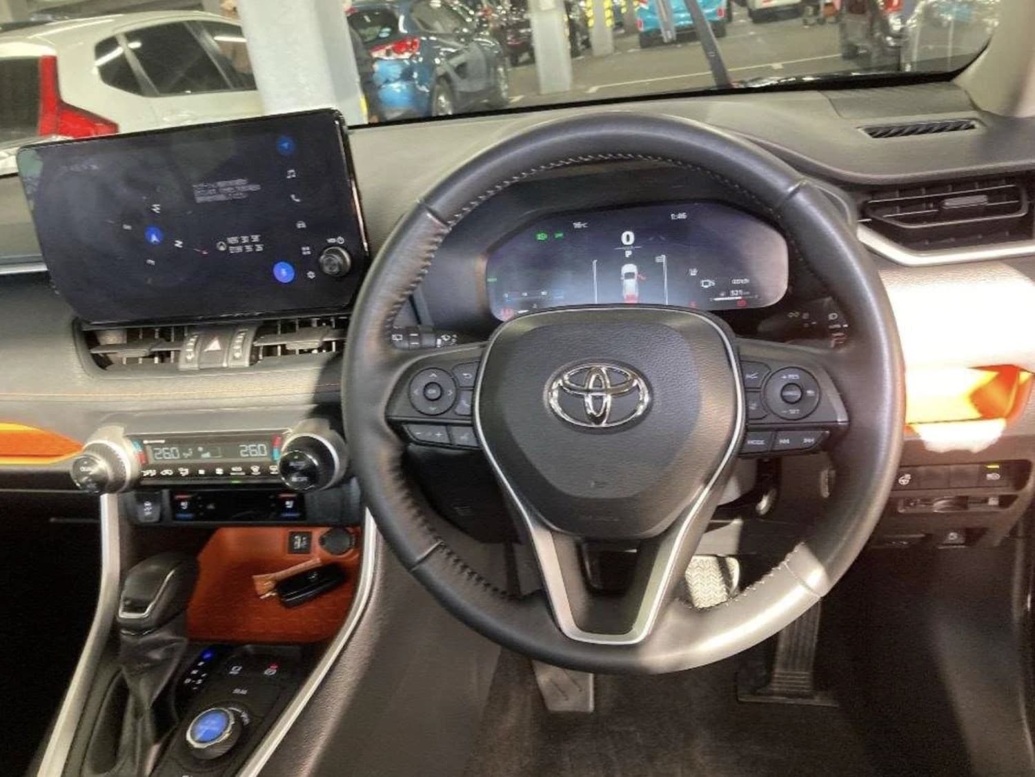 Toyota RAV4 Adventure Off-Road Package II - фото 6