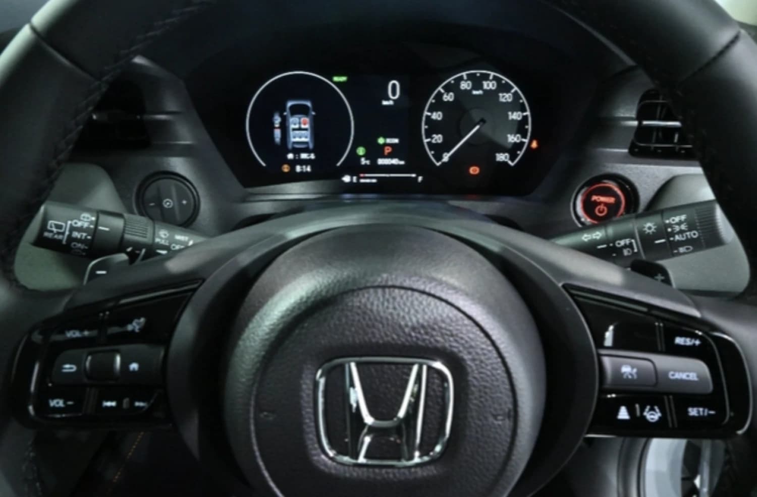 Honda Vezel e:HEV X 4WD - фото 7
