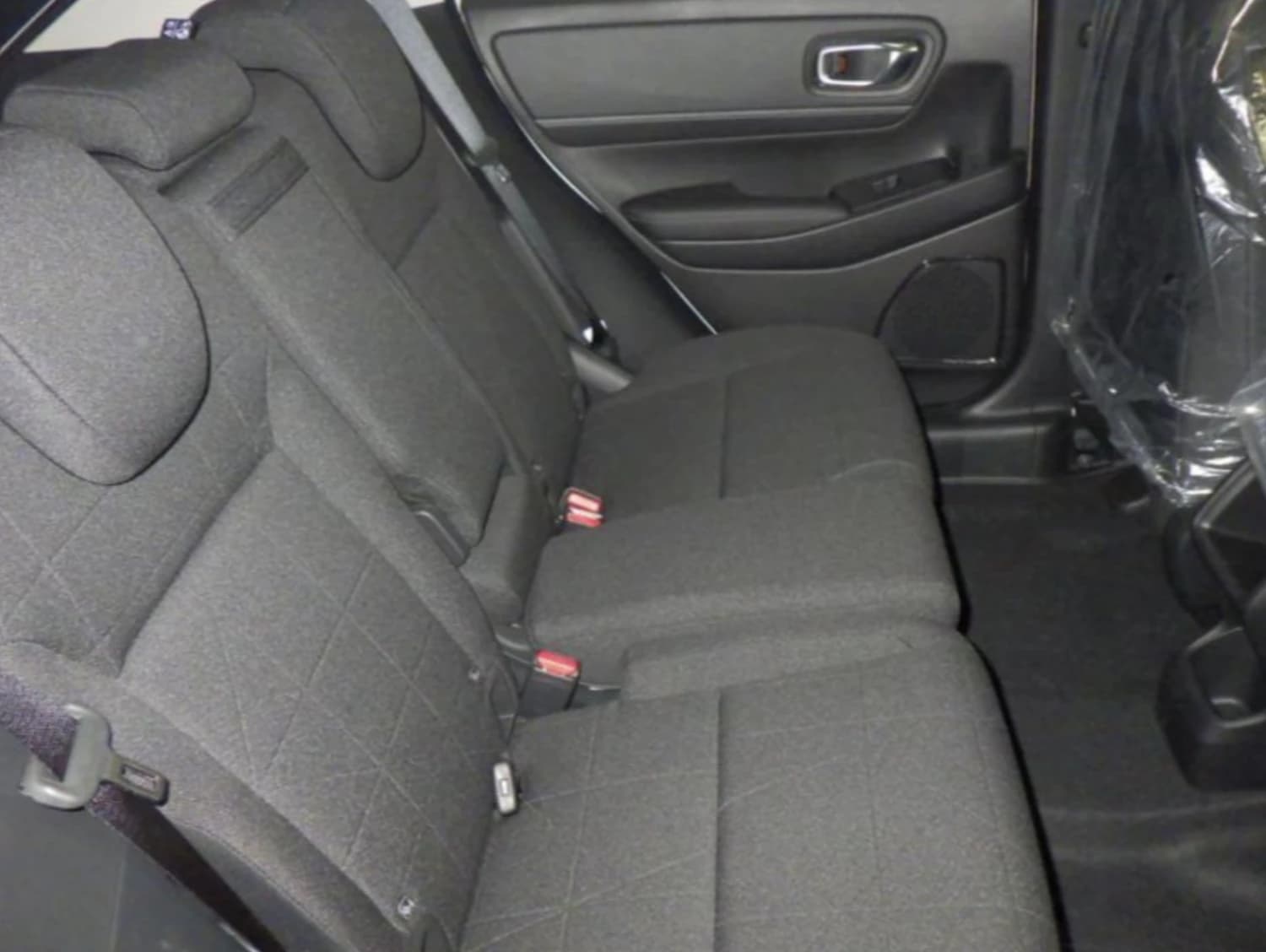 Honda Vezel G 4WD - фото 3