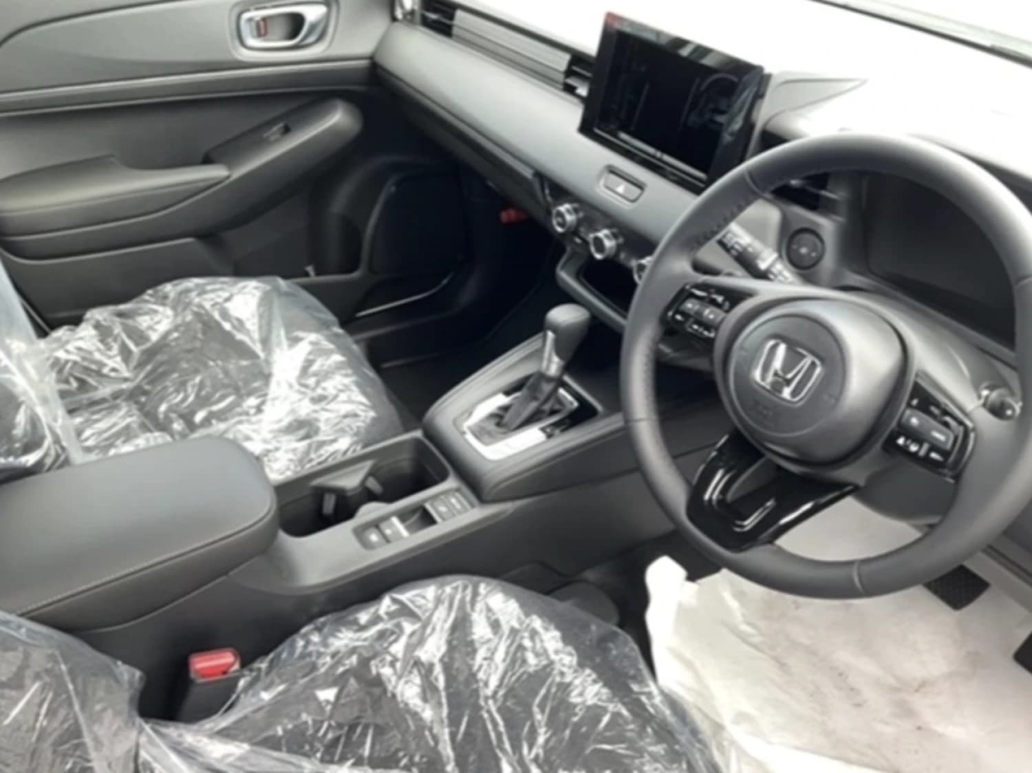 Honda Vezel G 4WD - фото 8