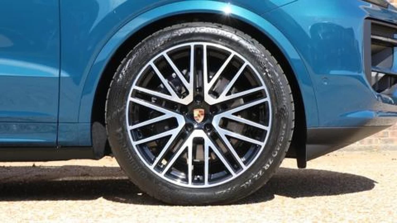 Porsche Cayenne S E-Hybrid - фото 31