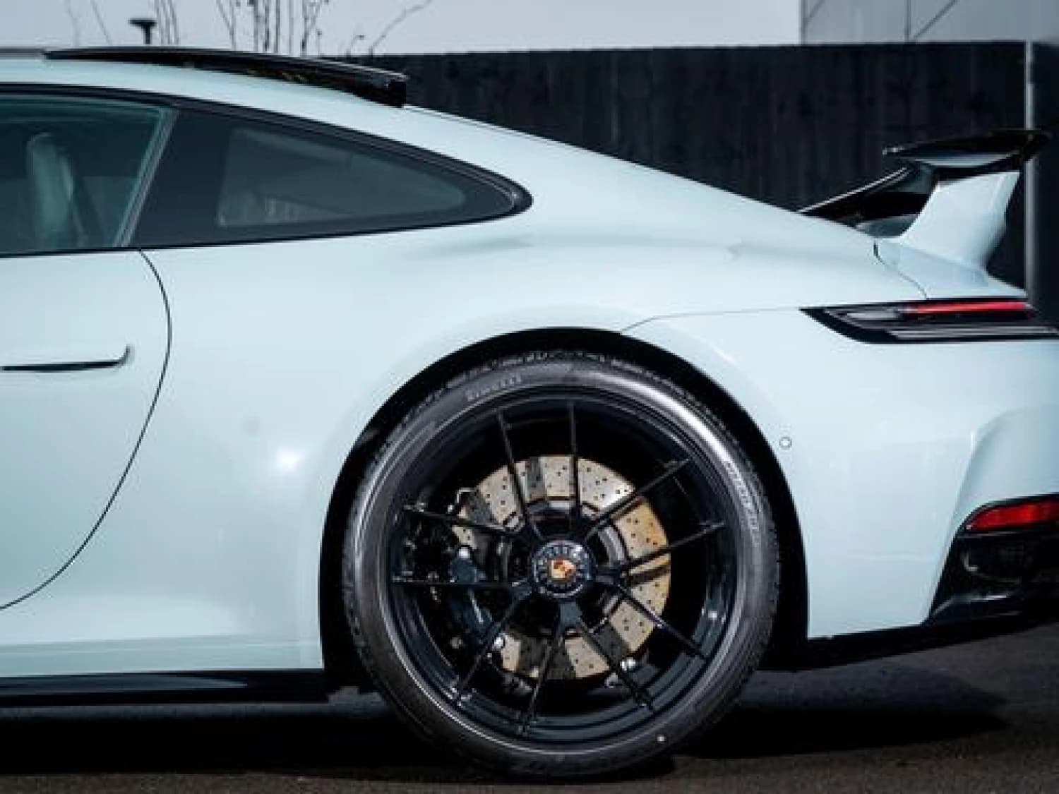 Porsche 911 T-Hybrid 992 Carrera GTS PDK - фото 18